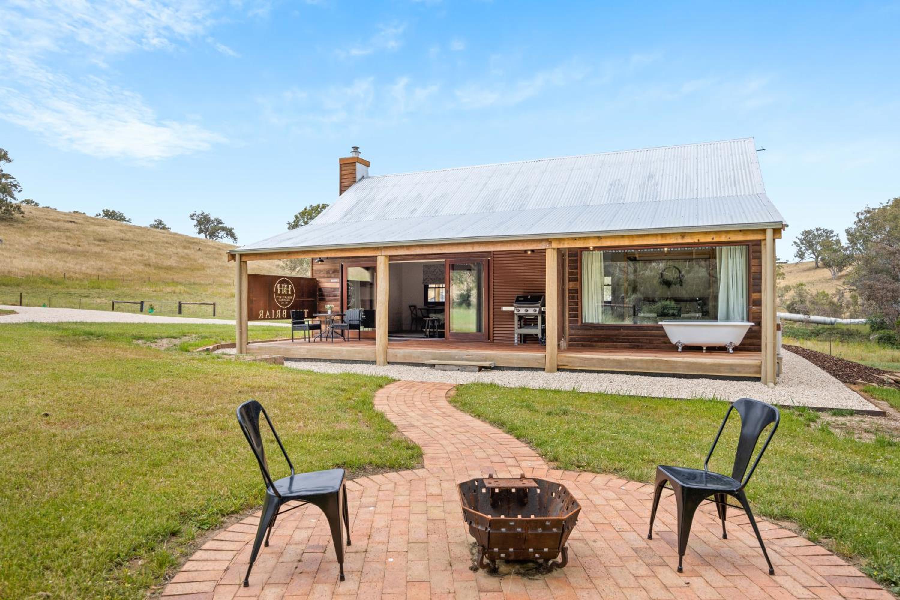 Grandview Accommodation - Hideaway Huts