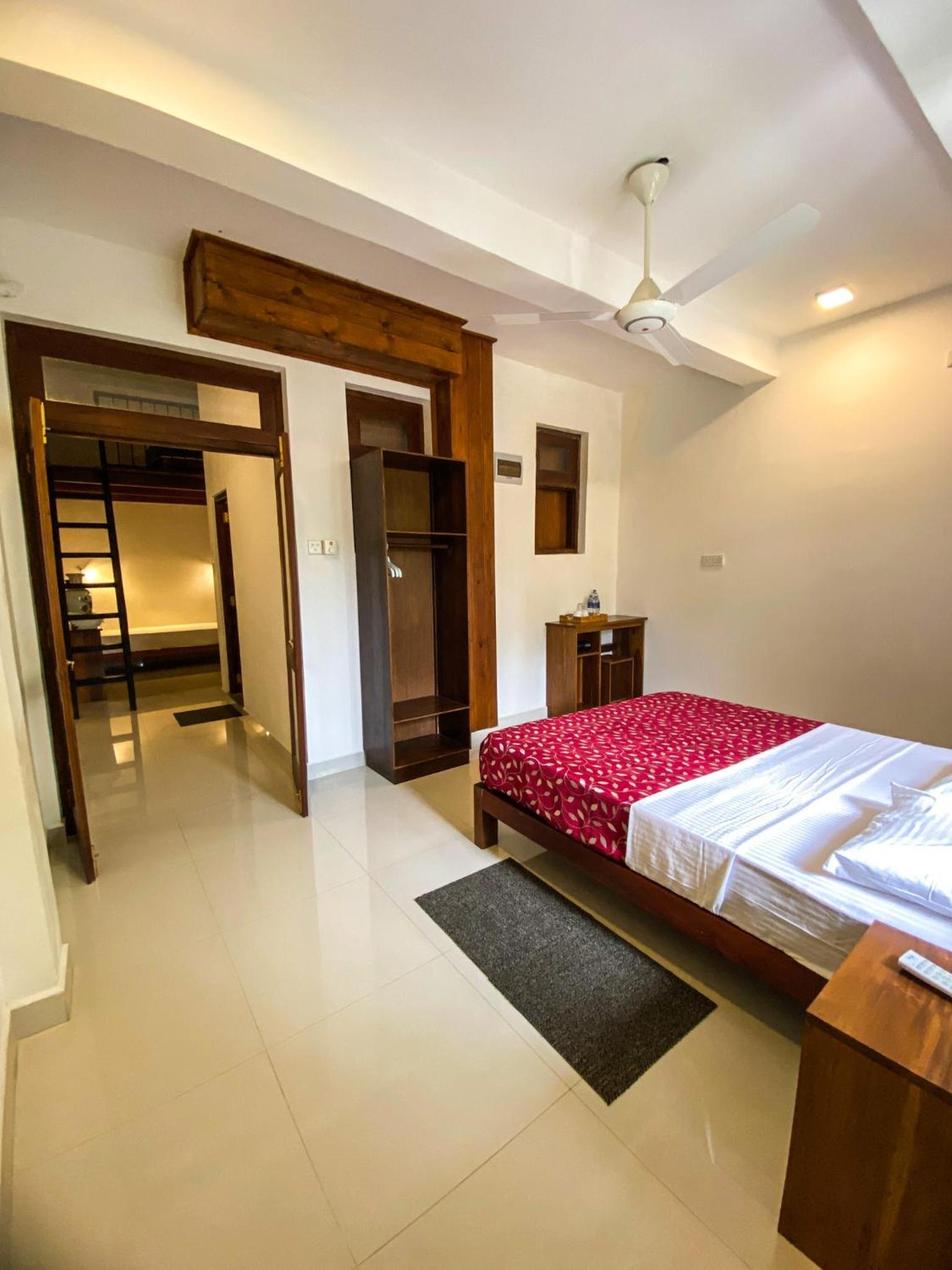 Thisara Luxury Villas