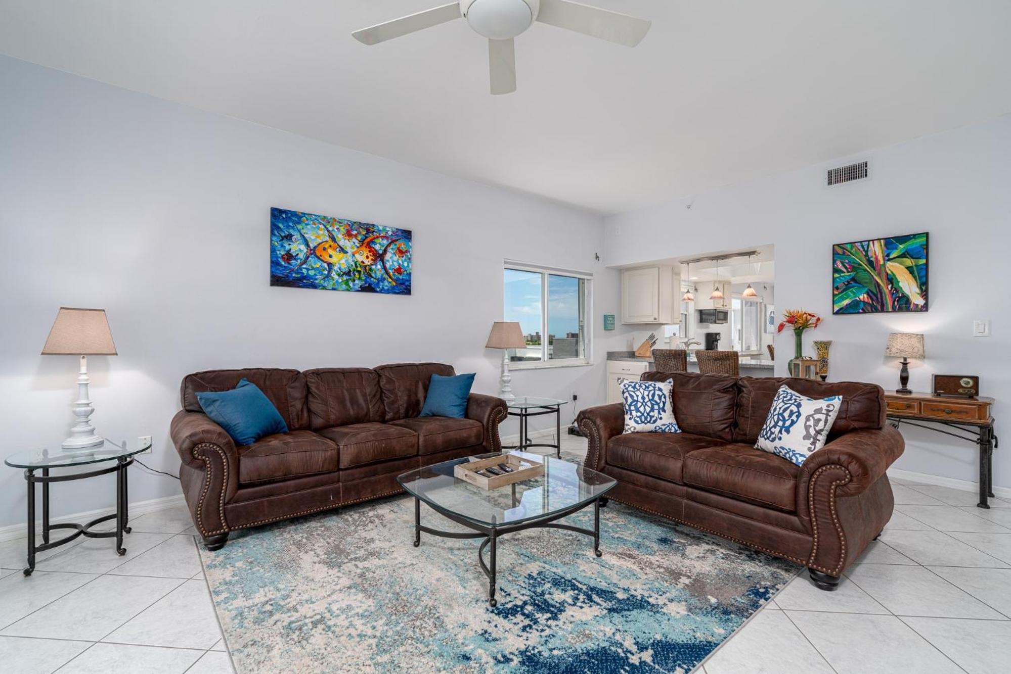 Casa Marina 654 - 4321 Bay Beach Lane condo