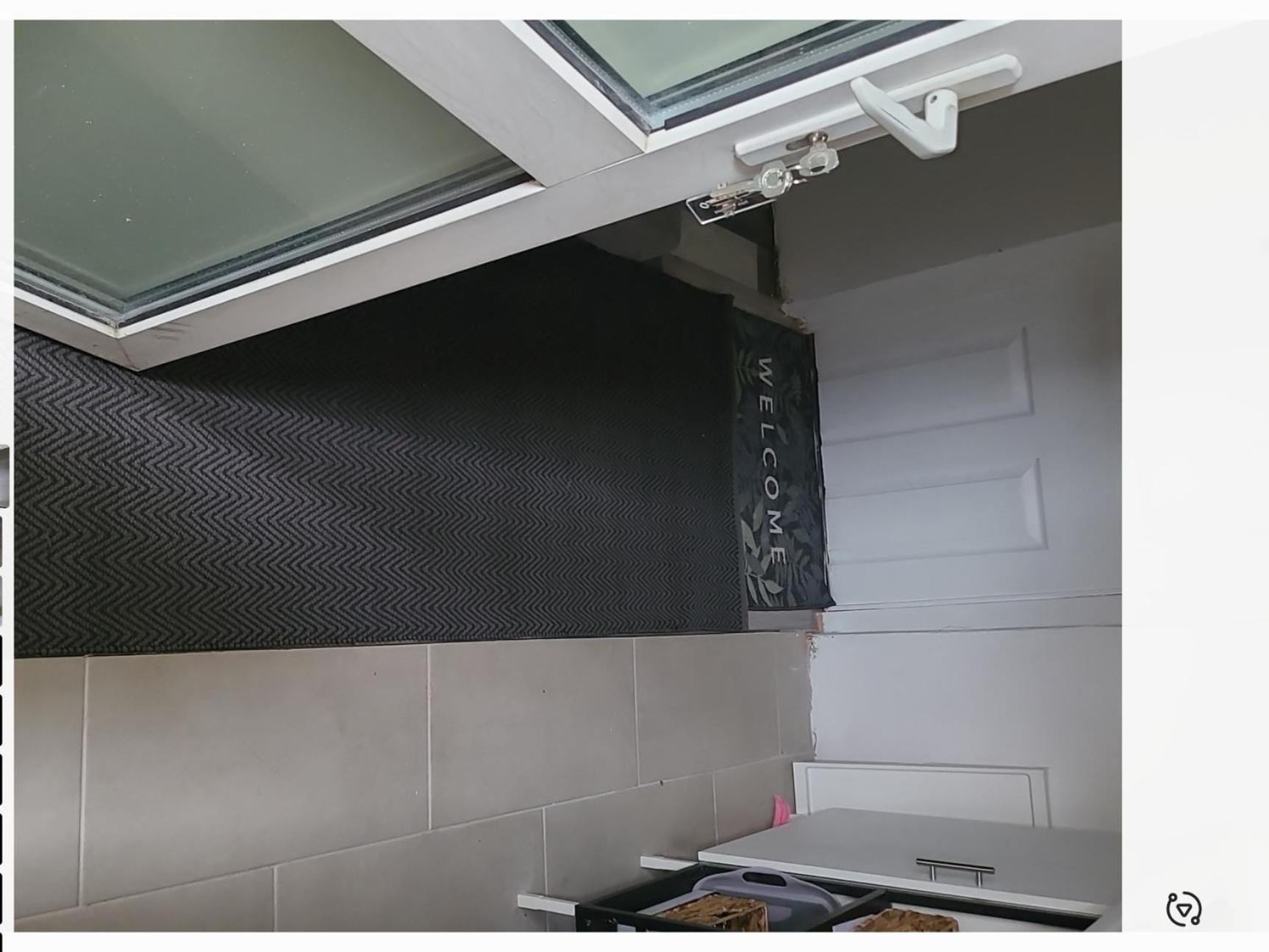 Hidden Treasure-Netflix and Wi-Fi-Basement flat