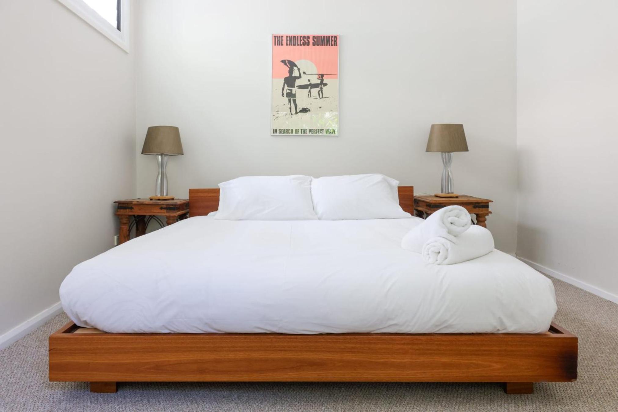 Large 4 Bed Beachside Haven 50m to Bondi Beach