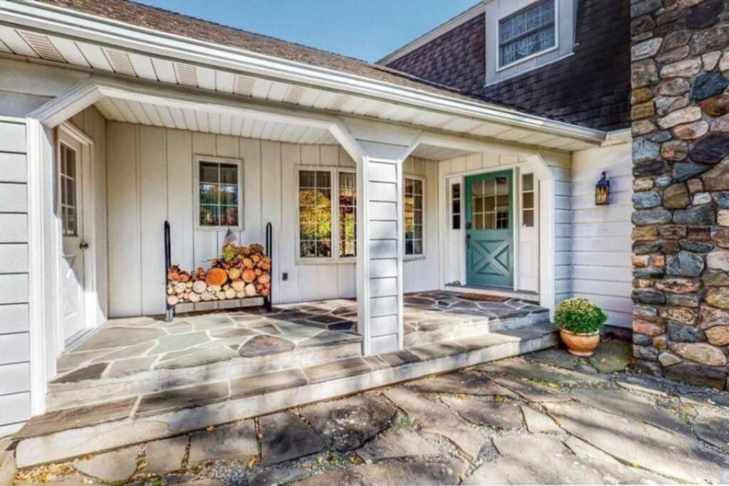 Birch Hill - Spacious Mountain Retreat