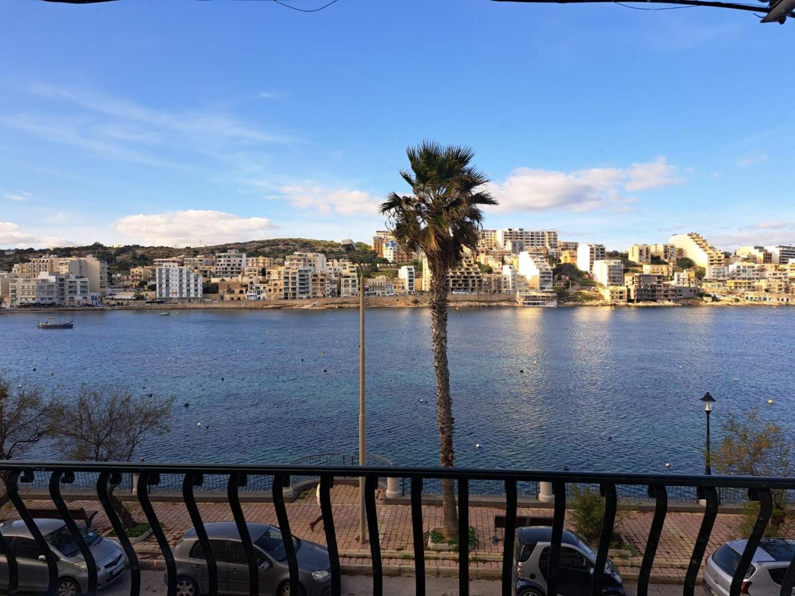 Seafront Apartment in St. Paul's Bay — photo 3