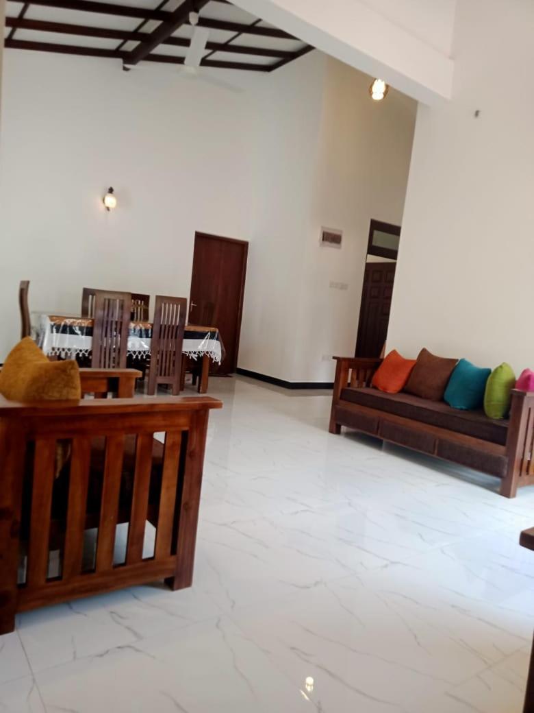 Ashi Apartment