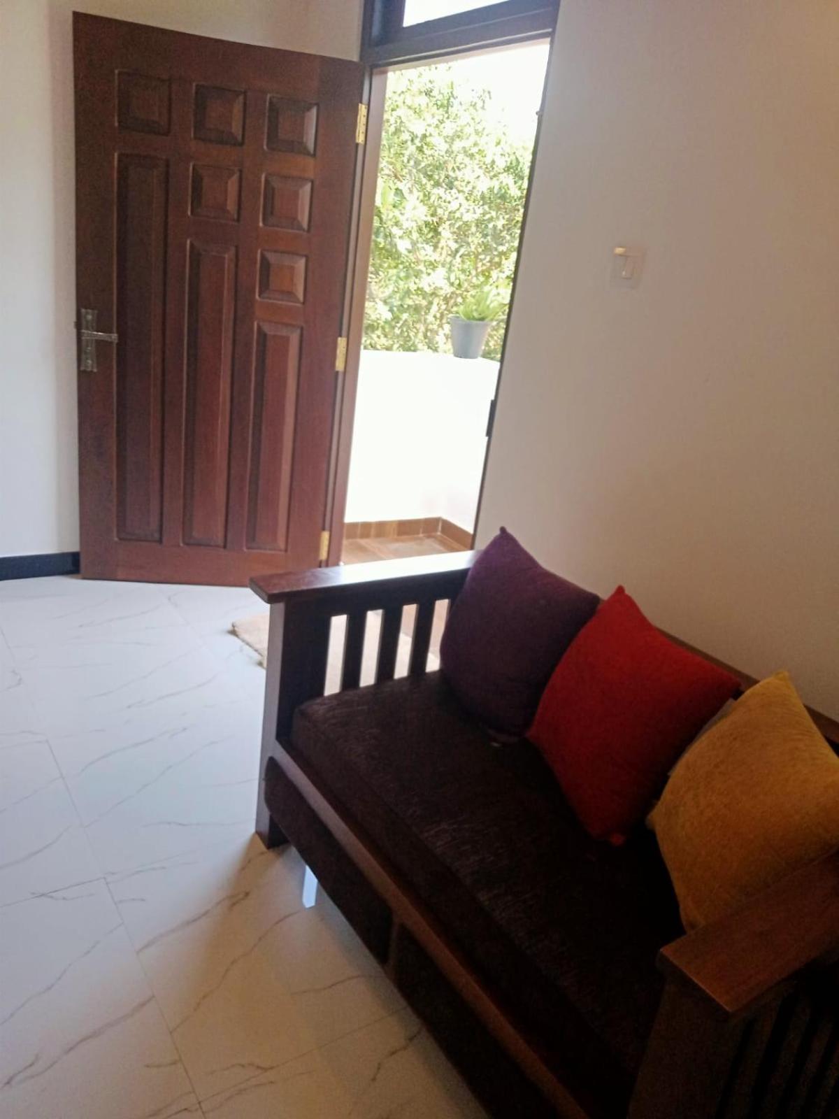Ashi Apartment