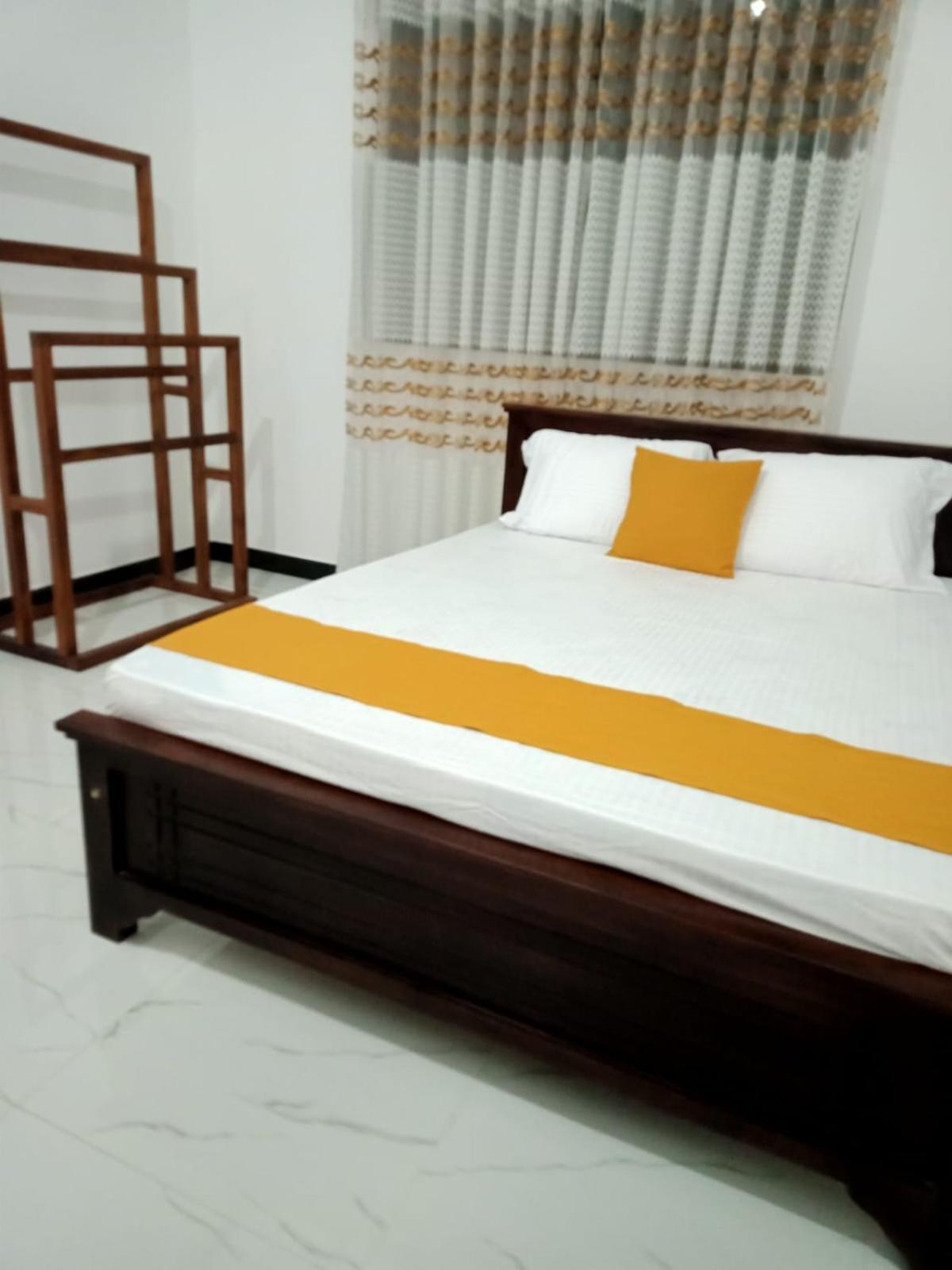 Ashi Apartment