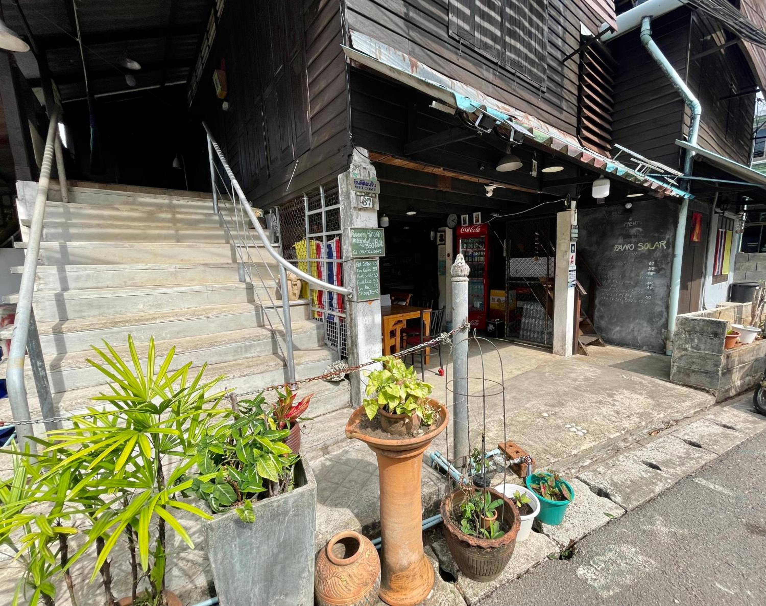 Pano Solar Guest House (พาโน โซล่า เกสเฮ้าส์ ) view 2