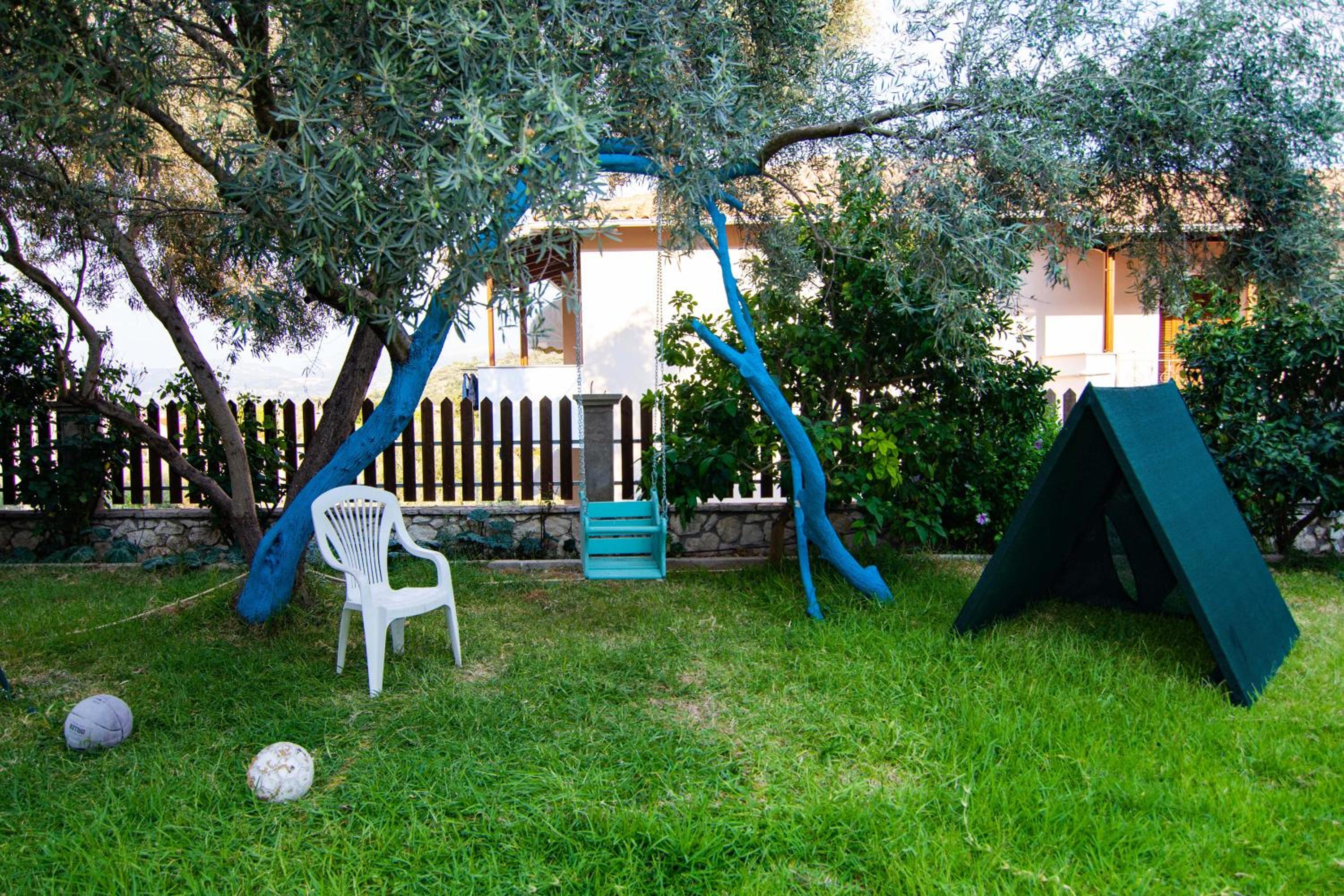 Photo 9