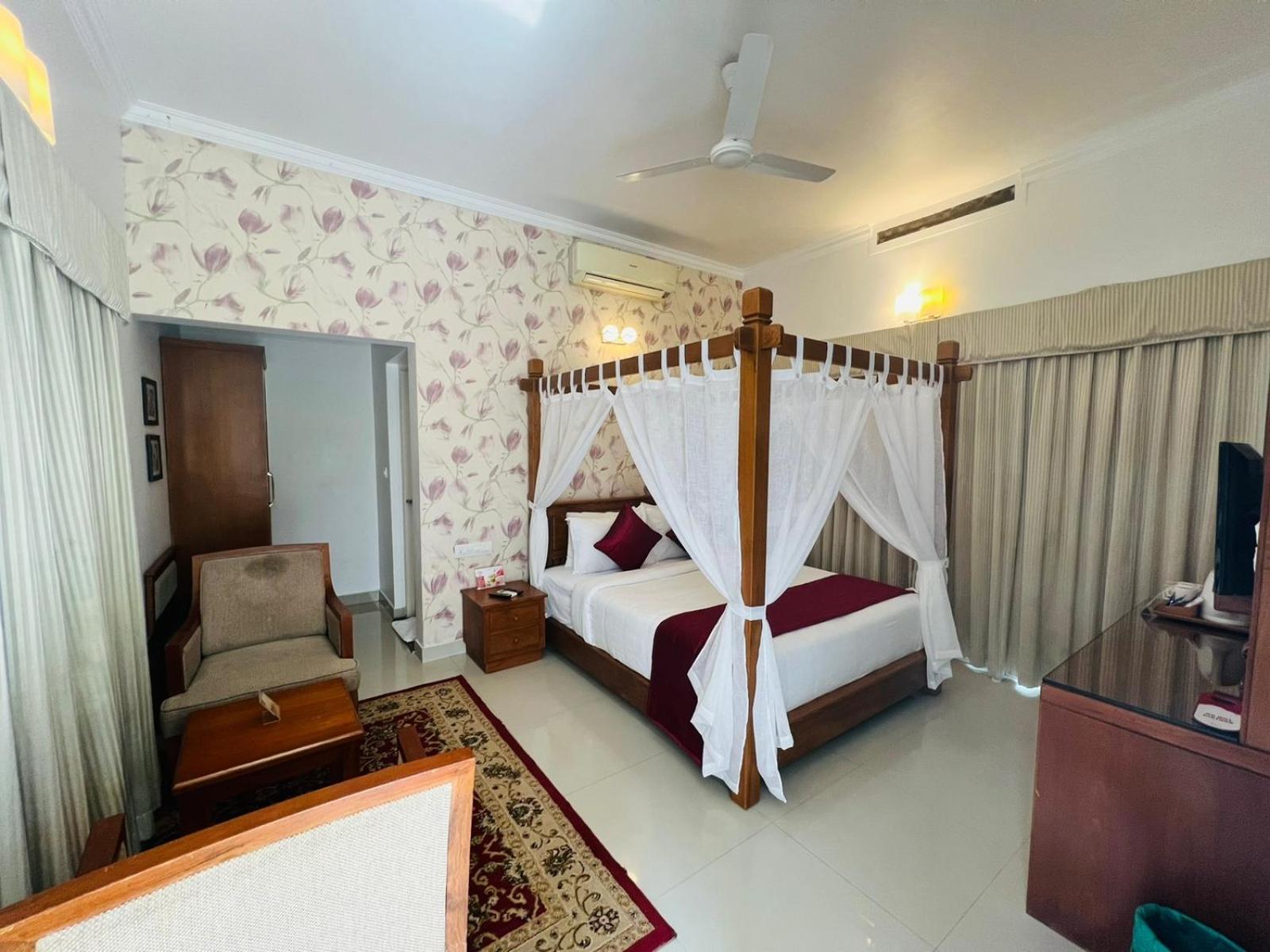 The Fog Munnar (Resort & Spa)