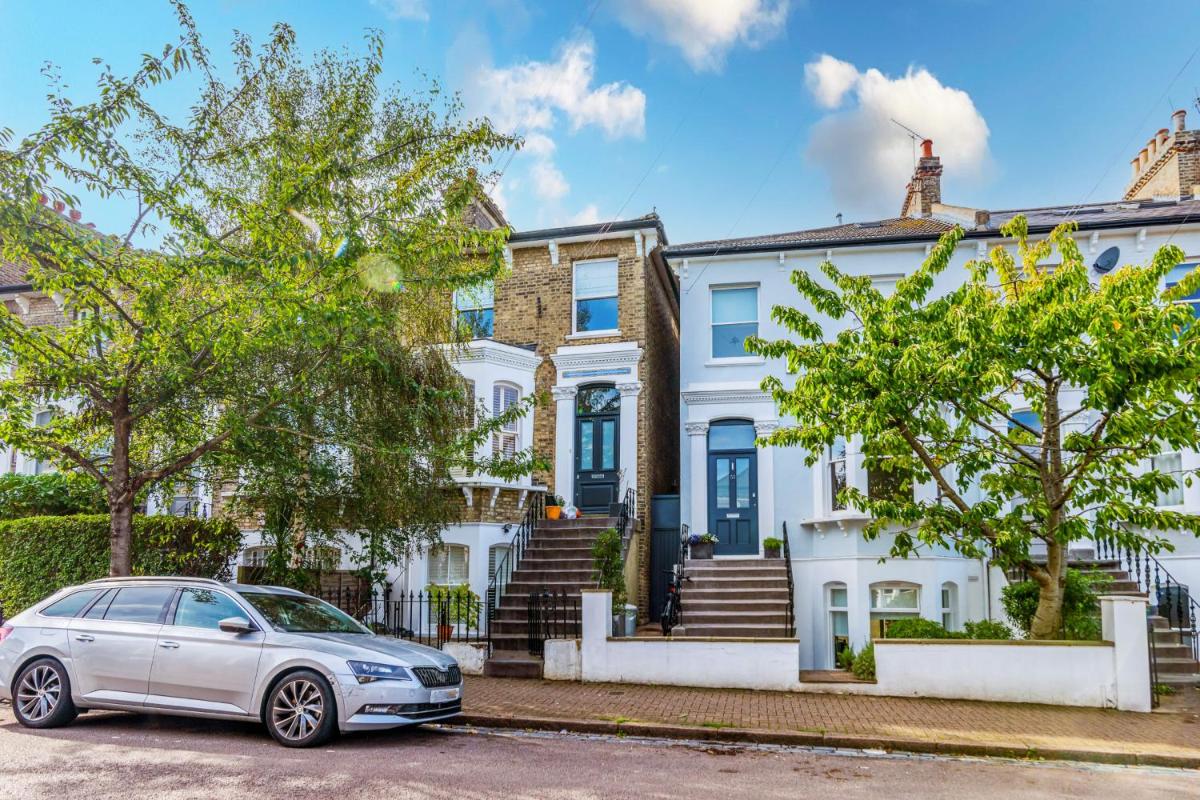 Beautiful & Cosy 1-Bedroom Apartment in Clapham