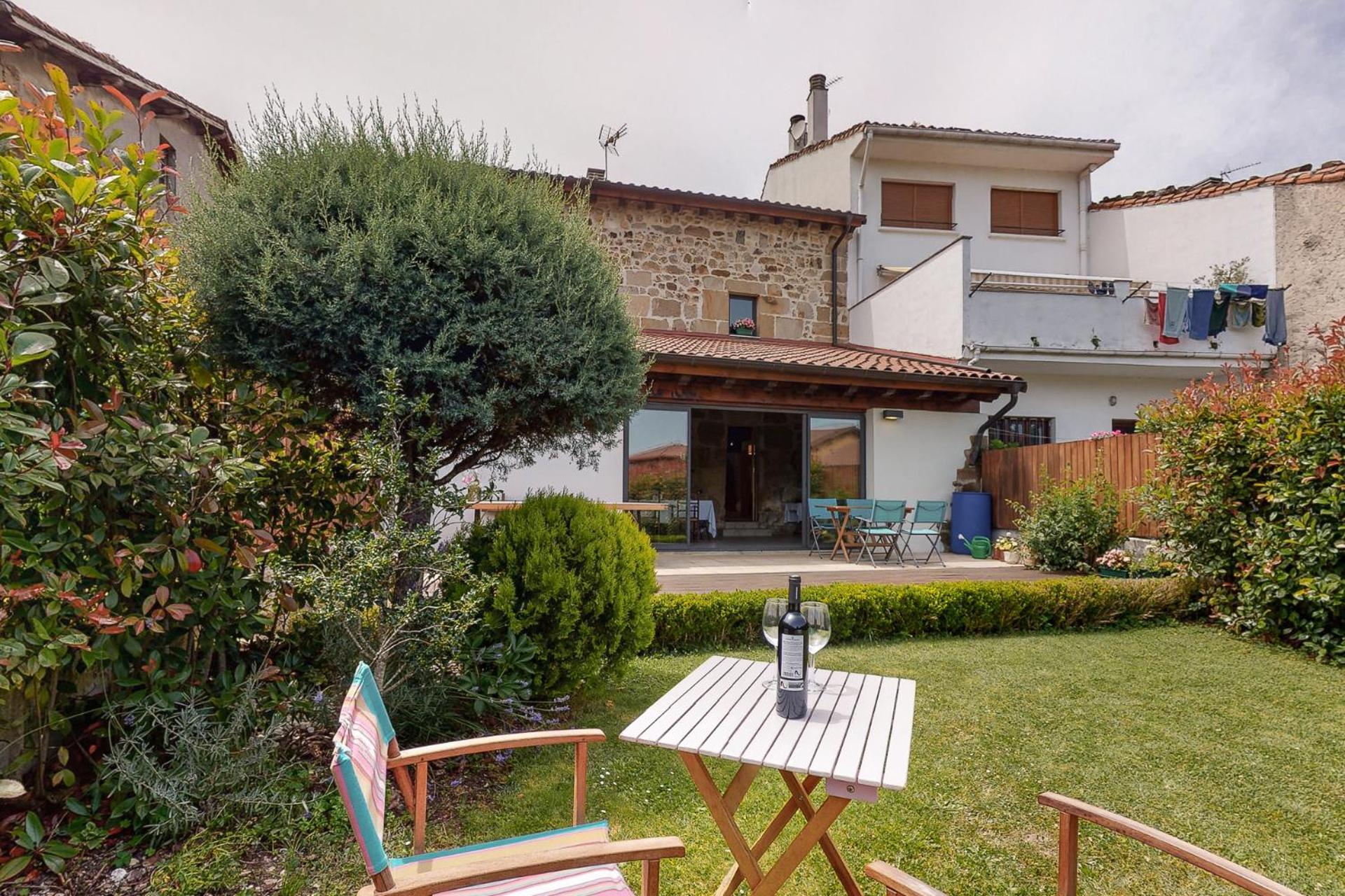 Casa Rural Ixurkonea