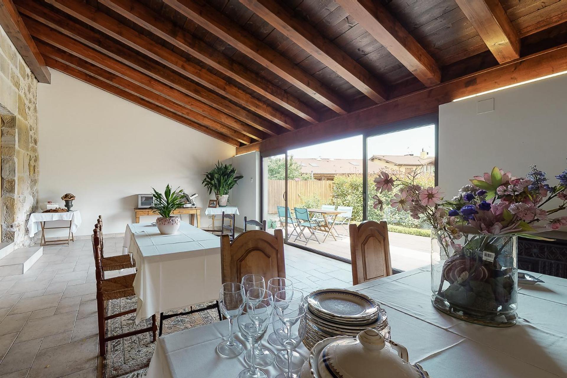 Casa Rural Ixurkonea