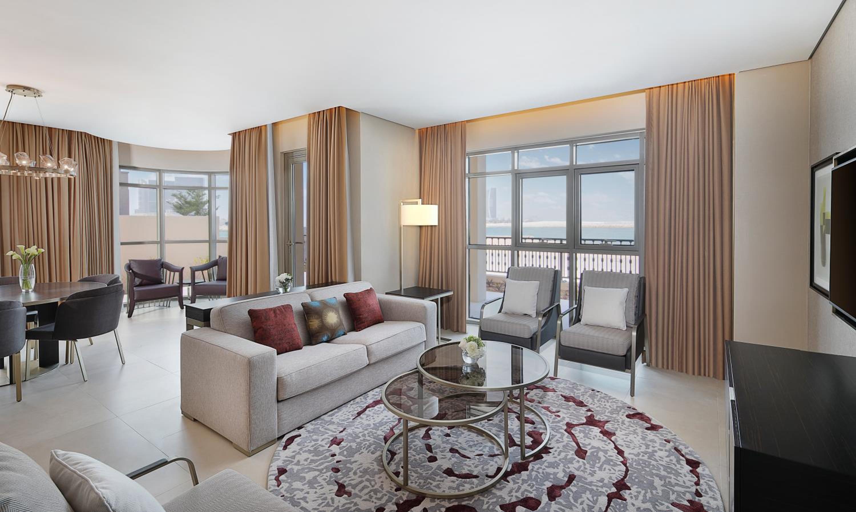 The Townhouses The Pearl view 2