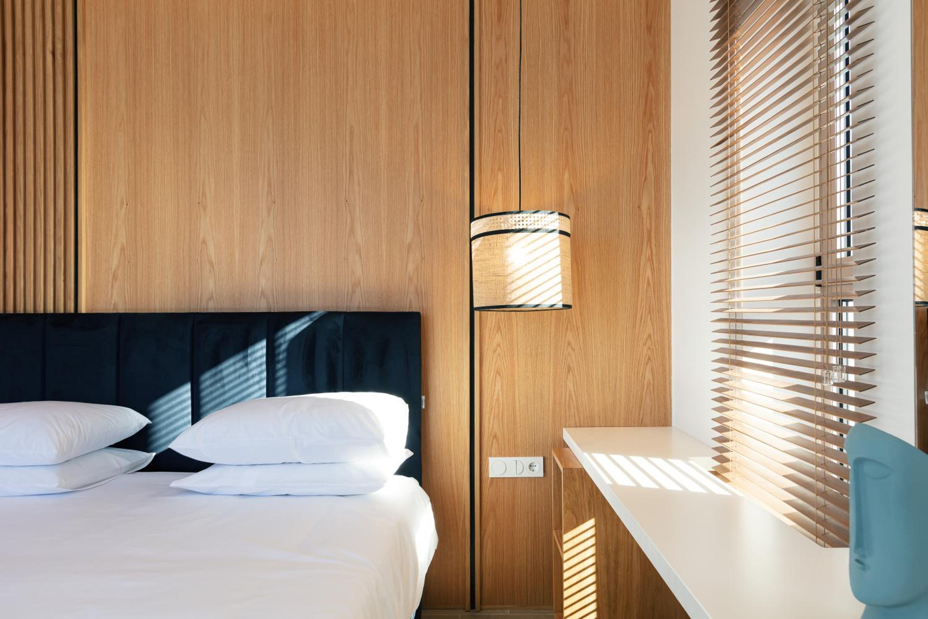 Macaw Luxury Residence, daily housekeeping included!