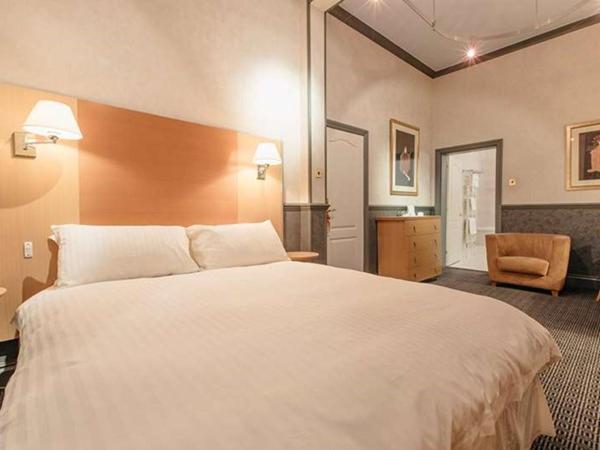 Douglas Vacations - Regency Hotel - Property Image 11