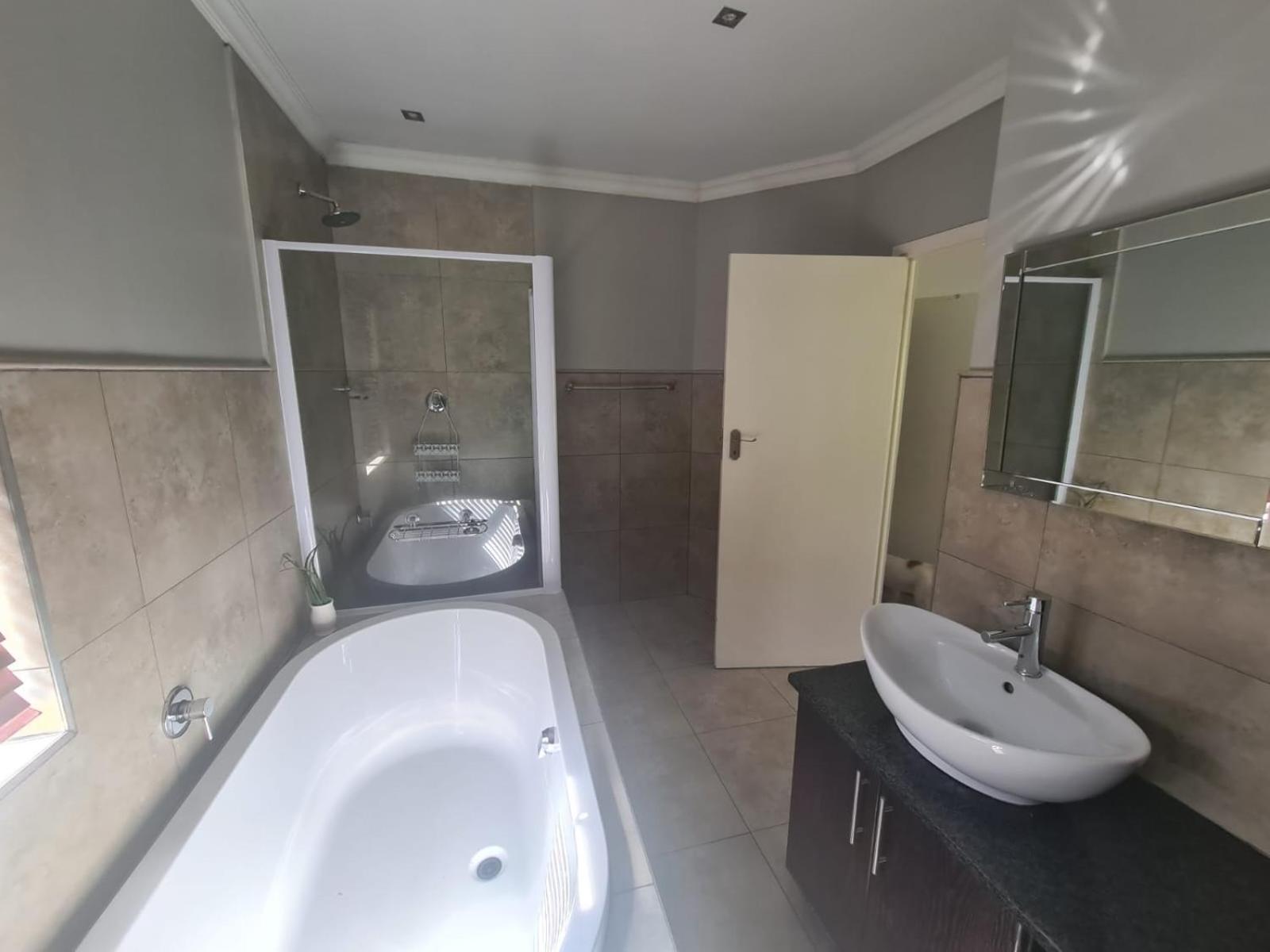 Du Kloof Lodge