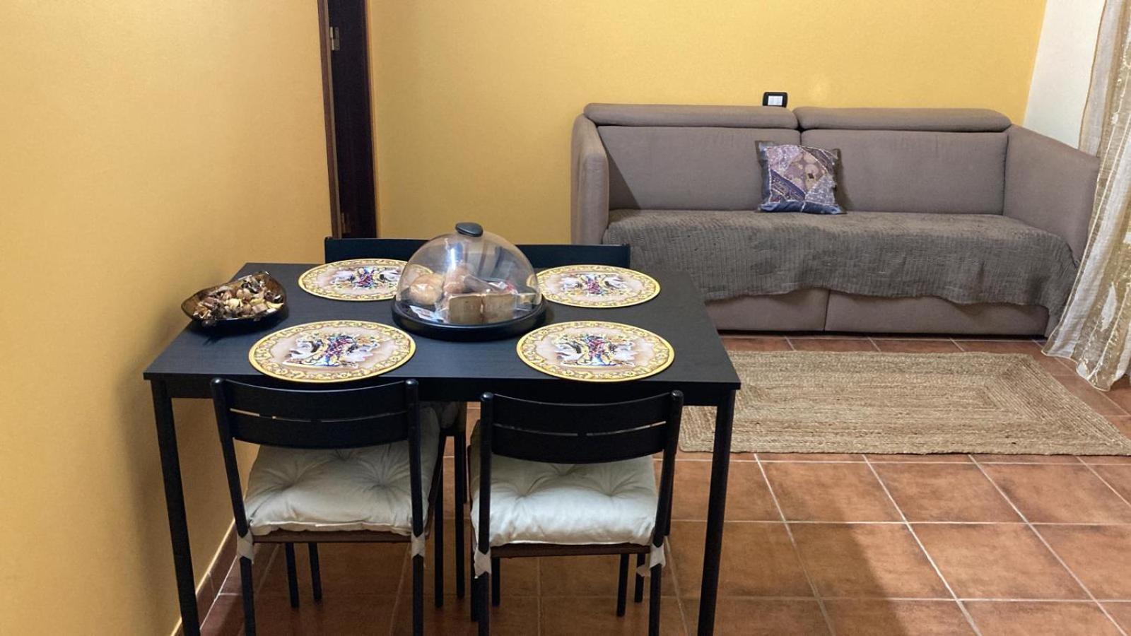 Villa Isabella alloggi e camere con parcheggio interno custodito