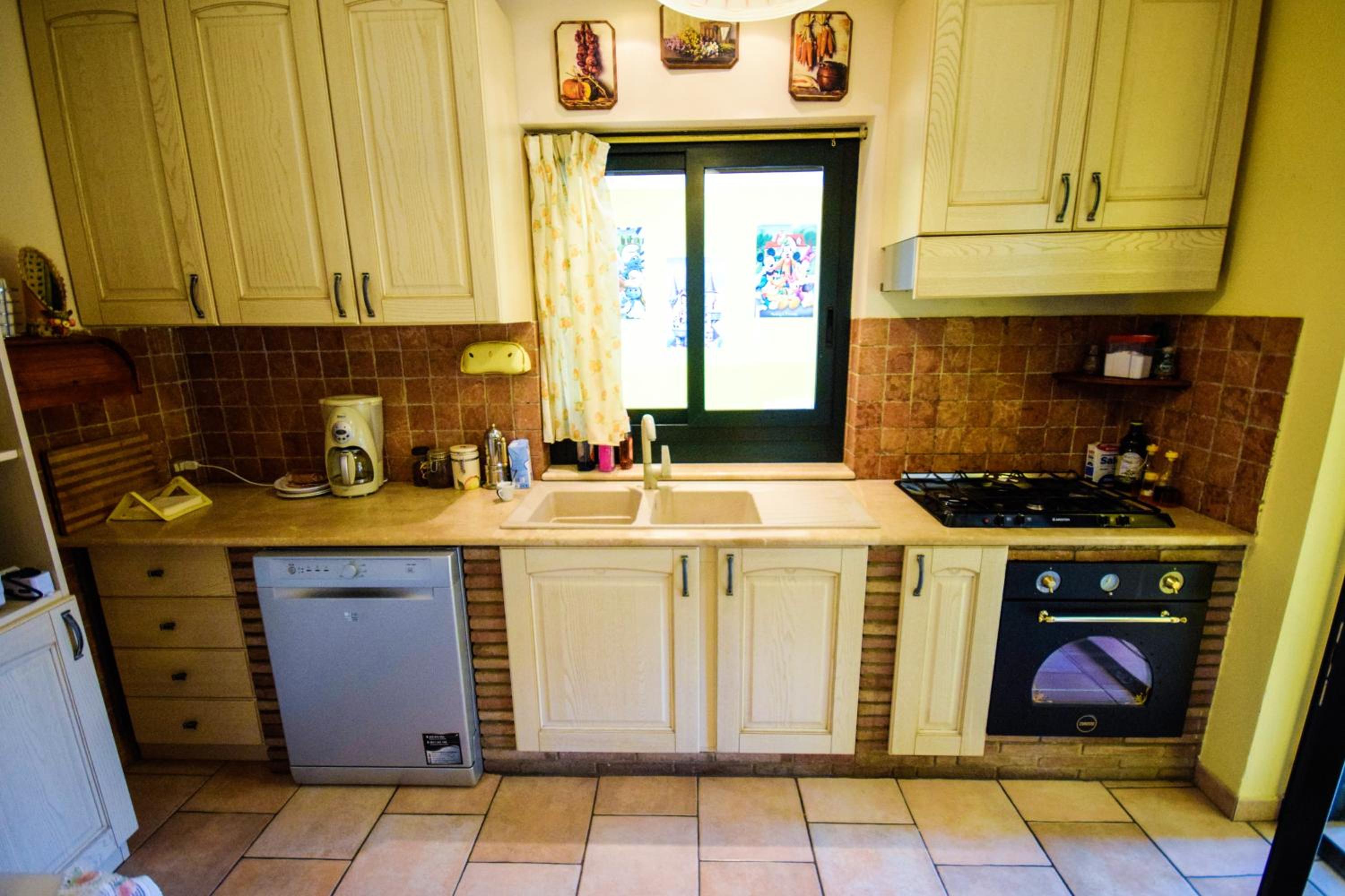 Refined Villa in Enna with Private Pool