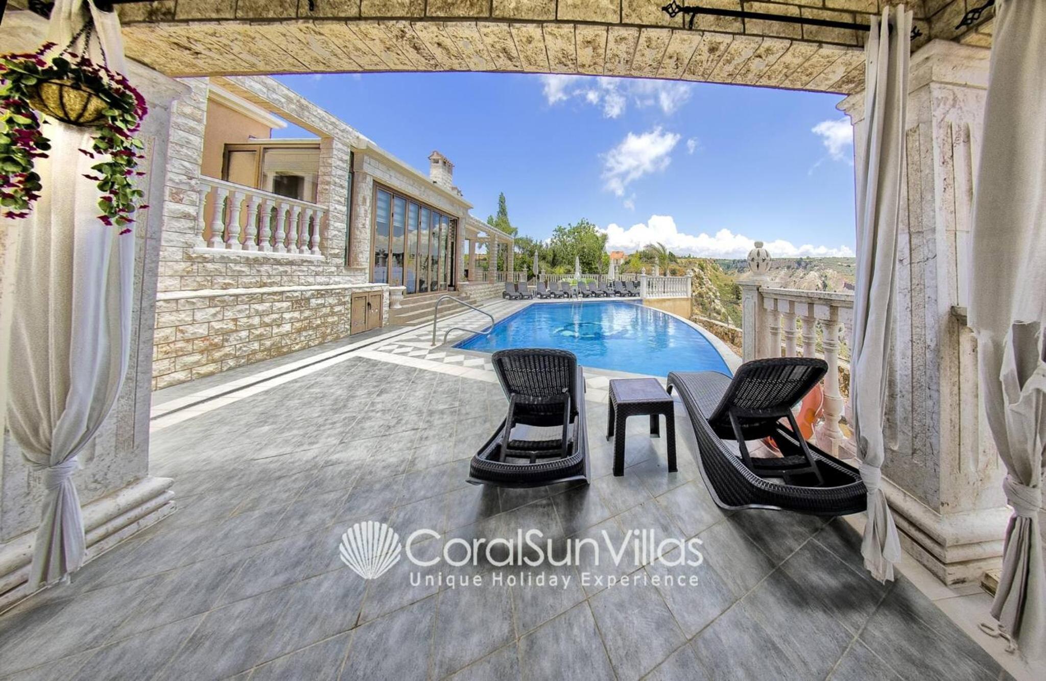 Elegant Huge Villa Large Pool, Ideal For Weddings