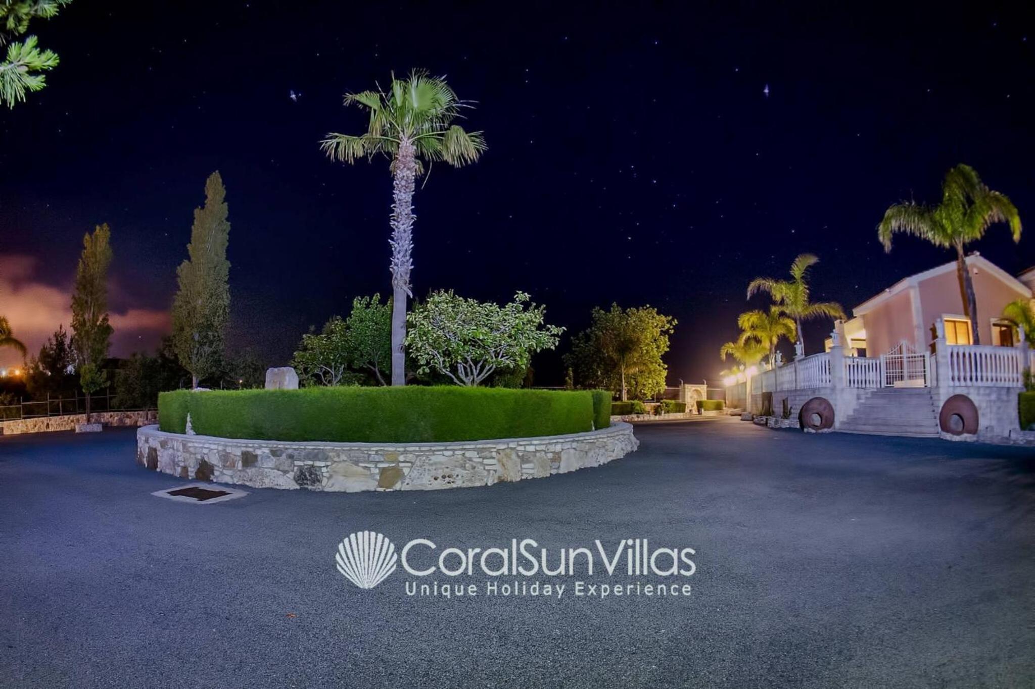 Elegant Huge Villa Large Pool, Ideal For Weddings