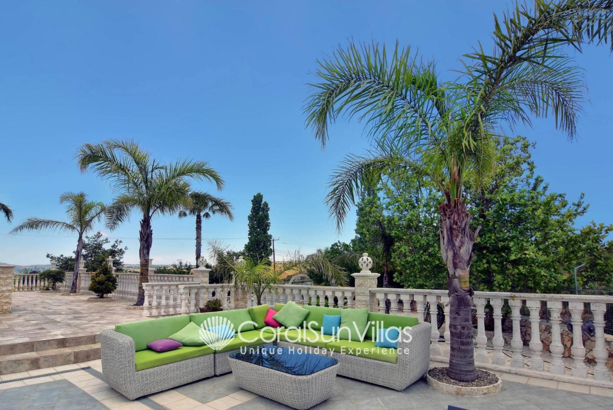 Elegant Huge Villa Large Pool, Ideal For Weddings