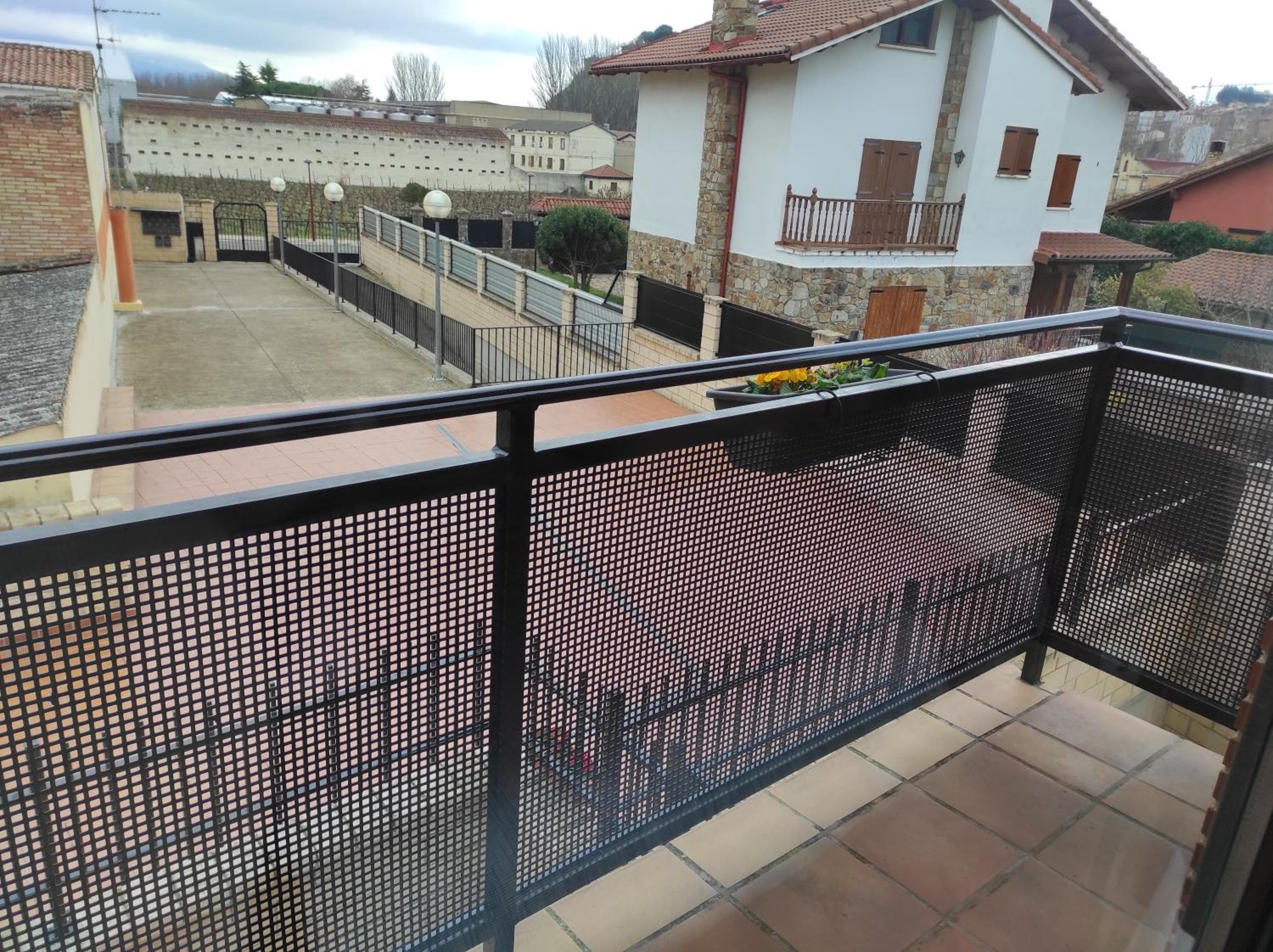 EN EL CORAZON DEL BARRIO DE LA ESTACIÓN view 5