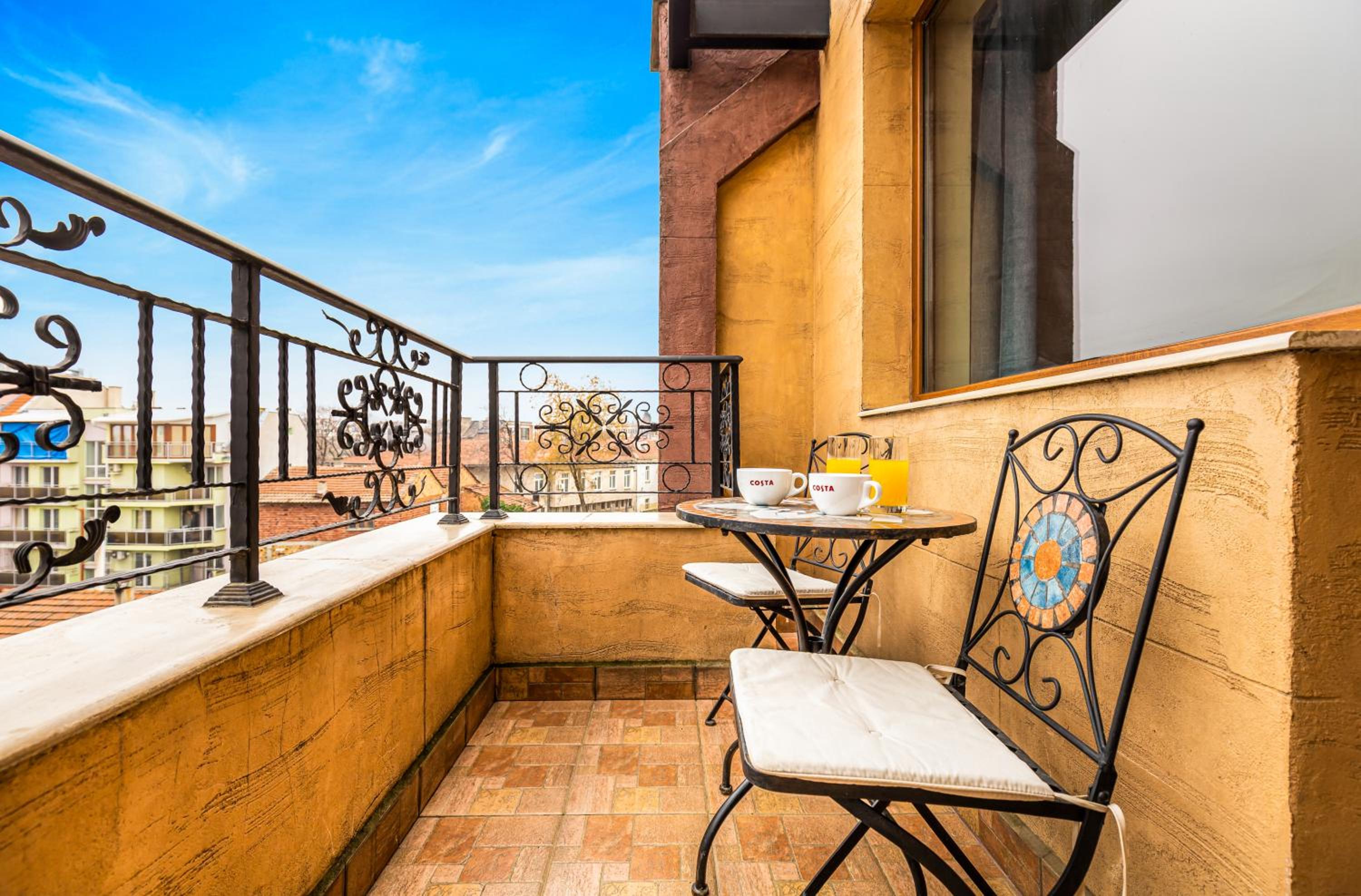 balance & terrace