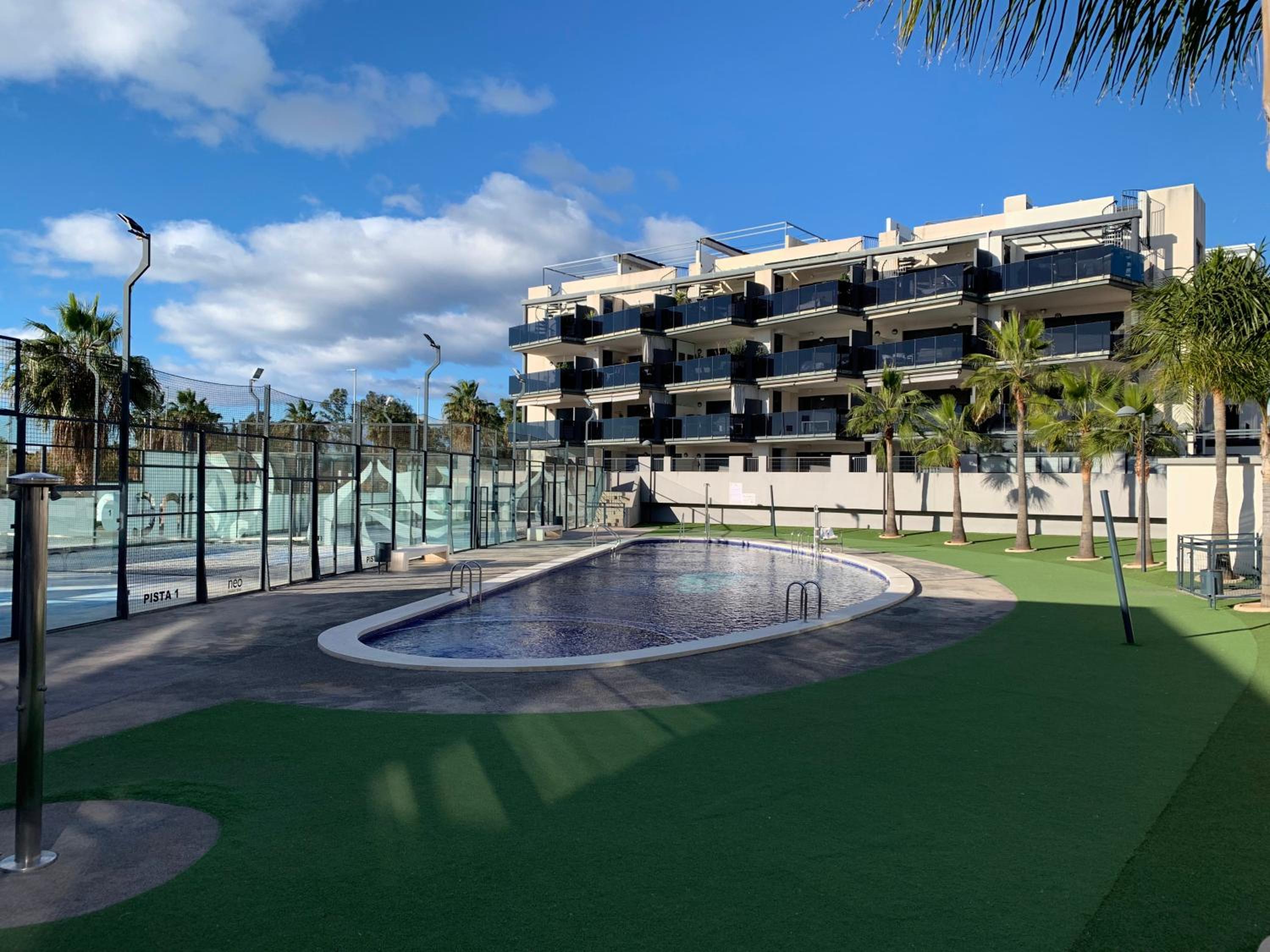 Realrent Neo Mediterráneo