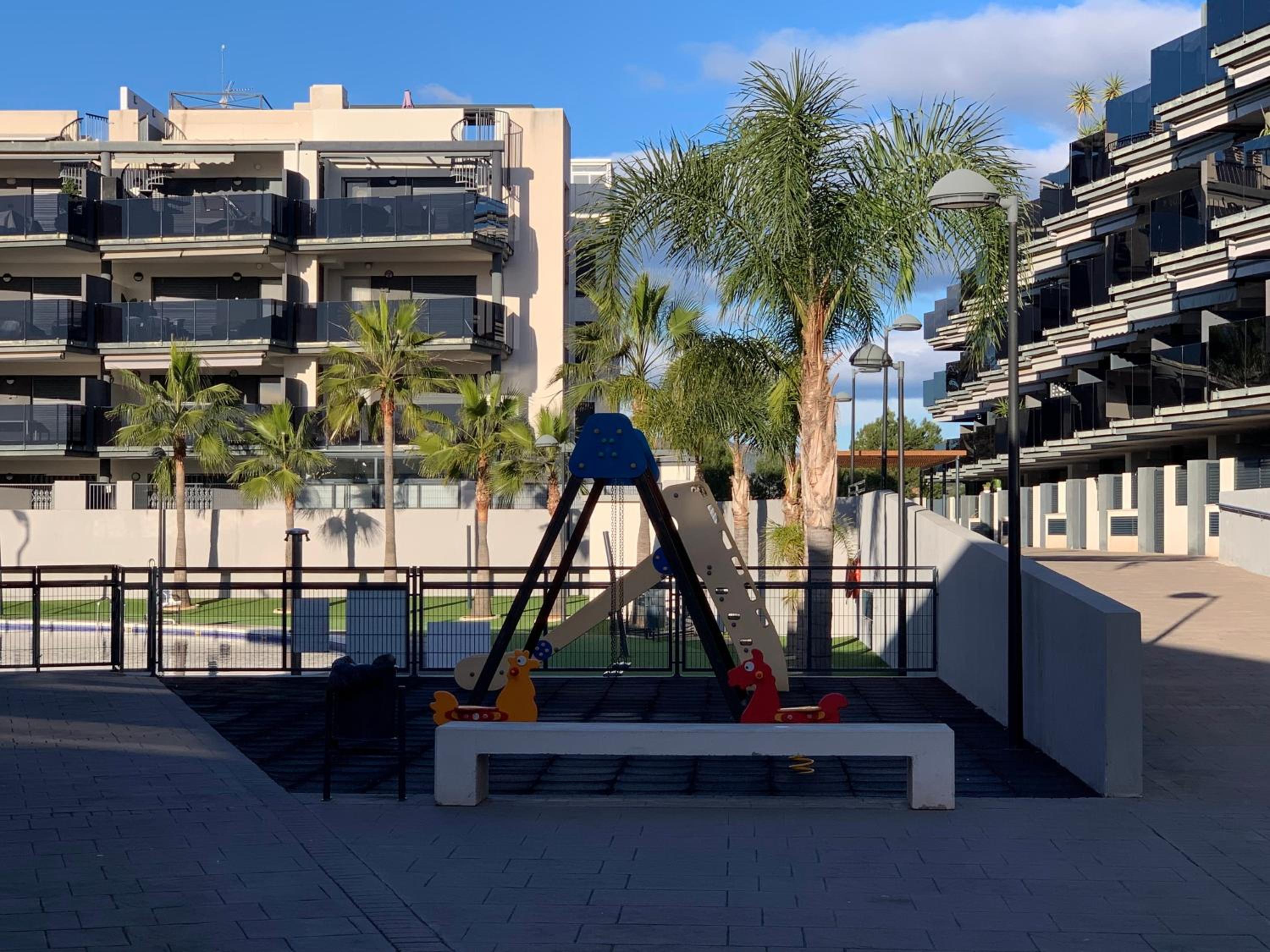 Realrent Neo Mediterráneo