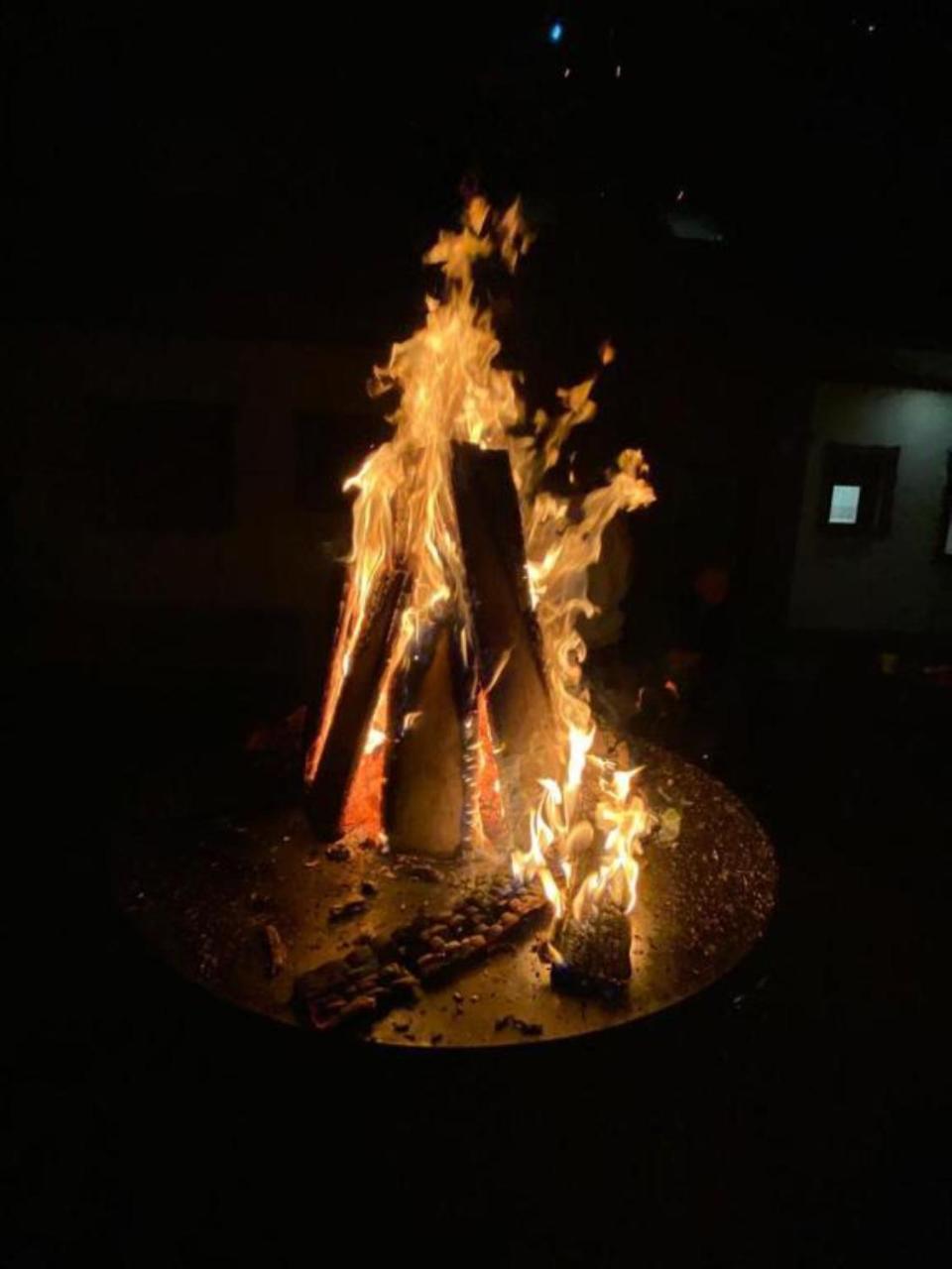 Photo 33