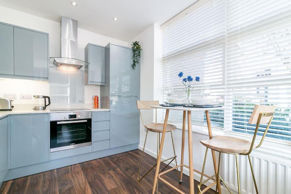 One Bedroom Apartment By Vesta Serviced Accommodation & Short Lets St Albans With Free Parking & Free WiFi, photo 21