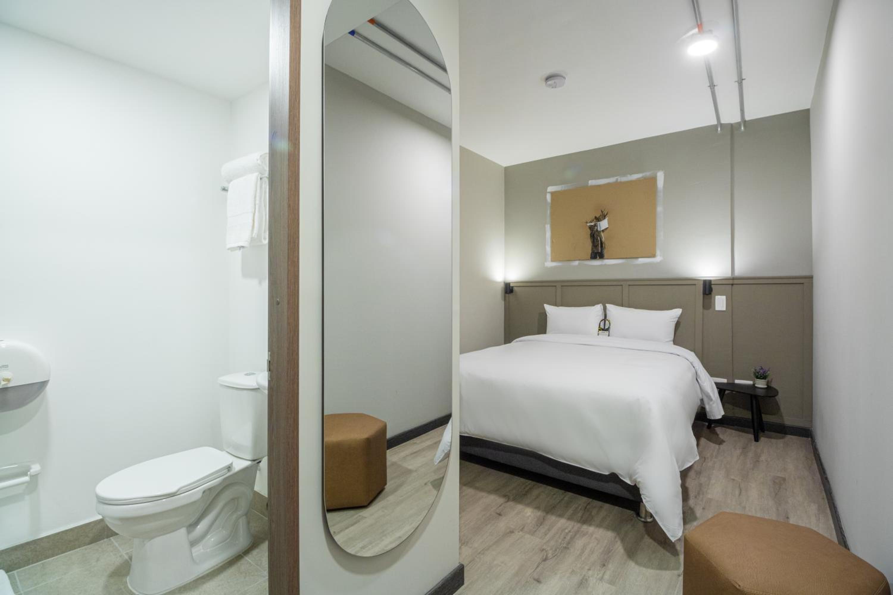 Bon 17 Hotel By SHG - Property Image 9