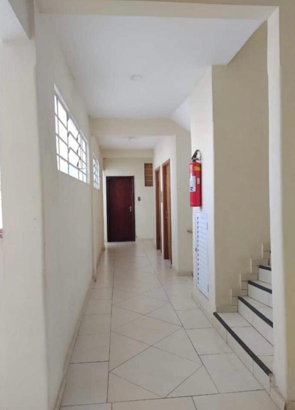 Apartamento Central, quarto andar