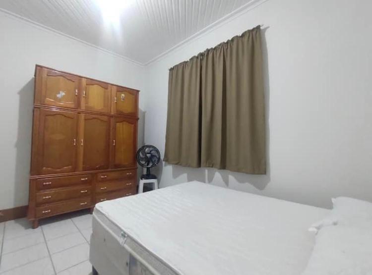 Casa no Centro de Serra Negra