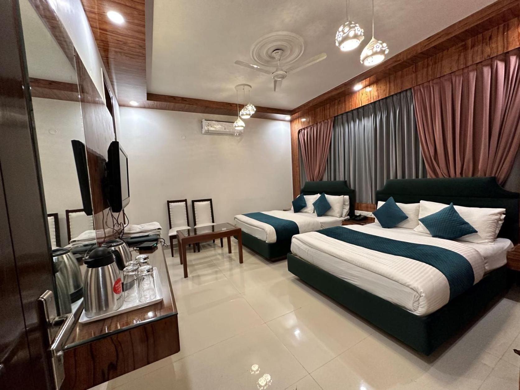 Hotel Baba Deluxe near New Delhi Railway Station and City Center -By RCG Hotels - Image 3