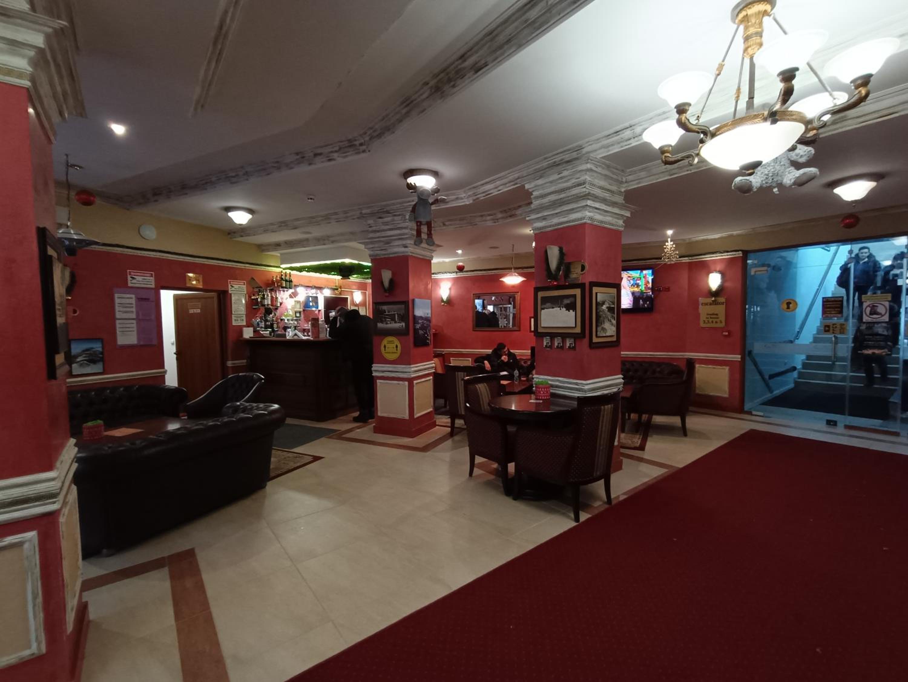 Viva 4 Apartment ski to the door complex Grand Monastery Pamporovo