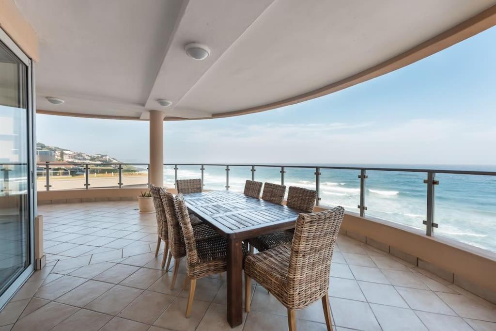 401 Bermuda Endless ocean views view 3