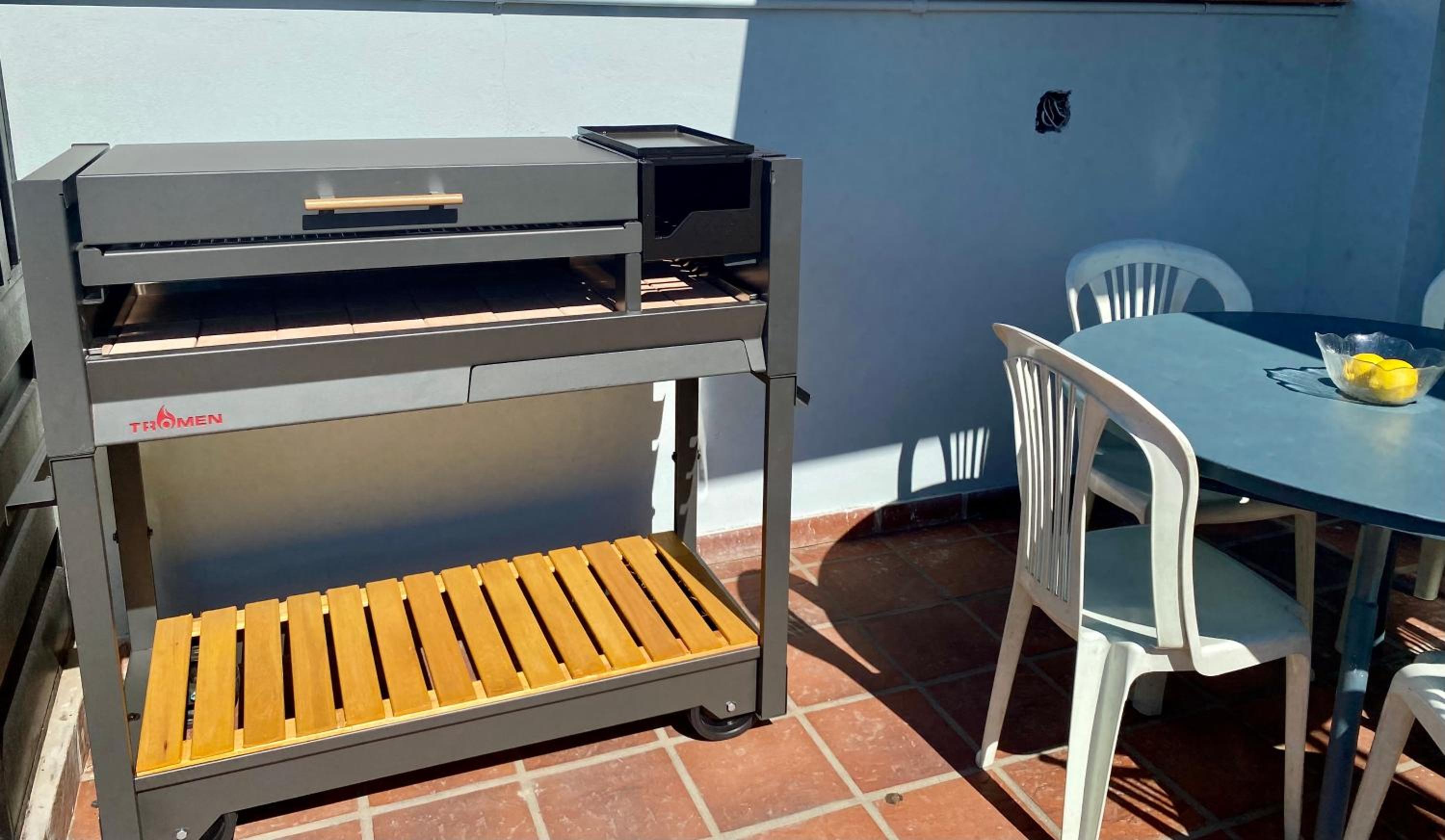 Departamento Excelente Ubicación Zona Arístides y Parque N5