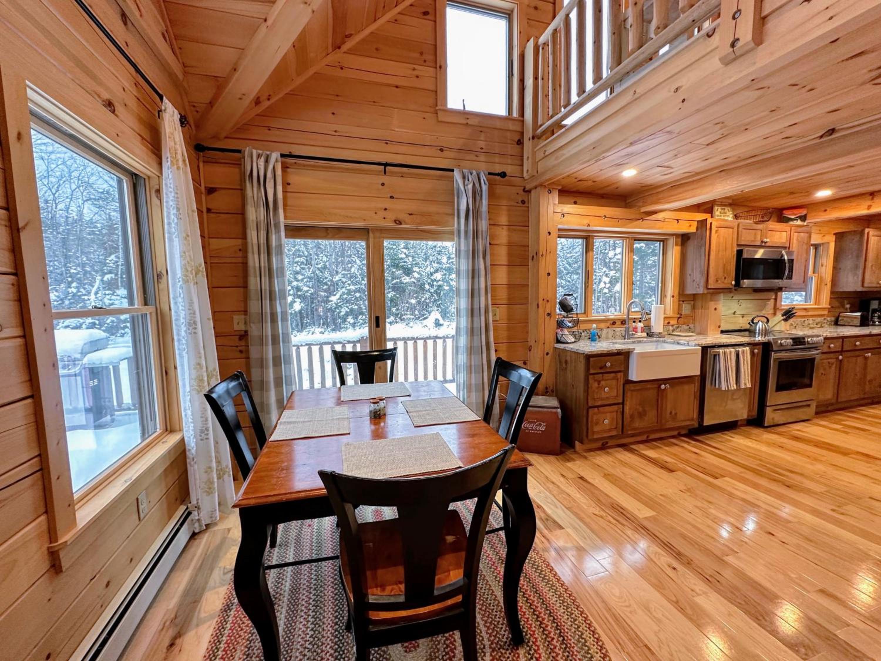 53AL New cabin close to Bretton Woods view 5