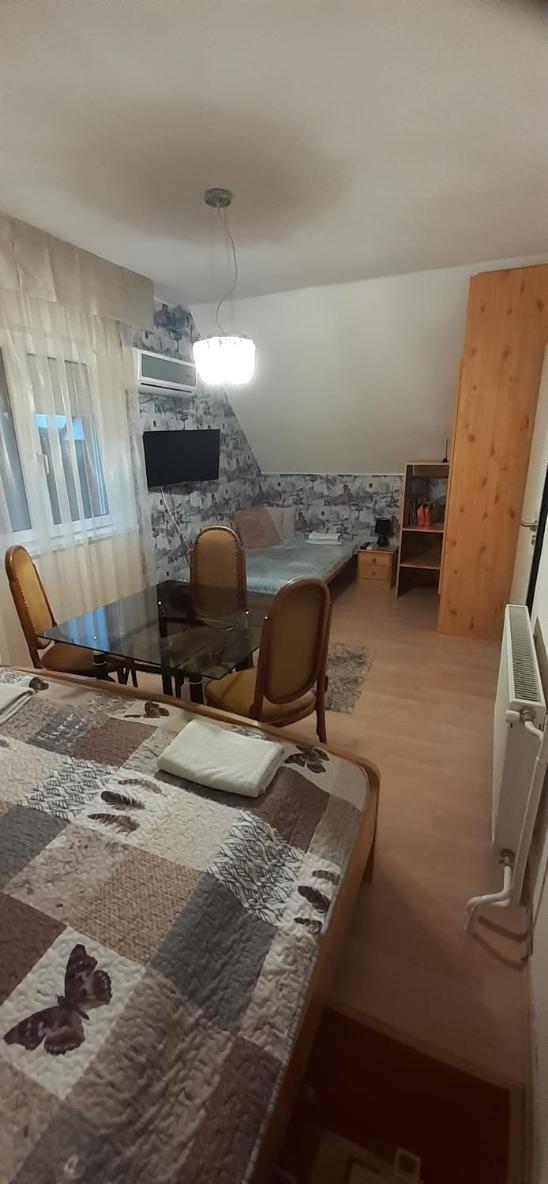 Oázis Apartmanház