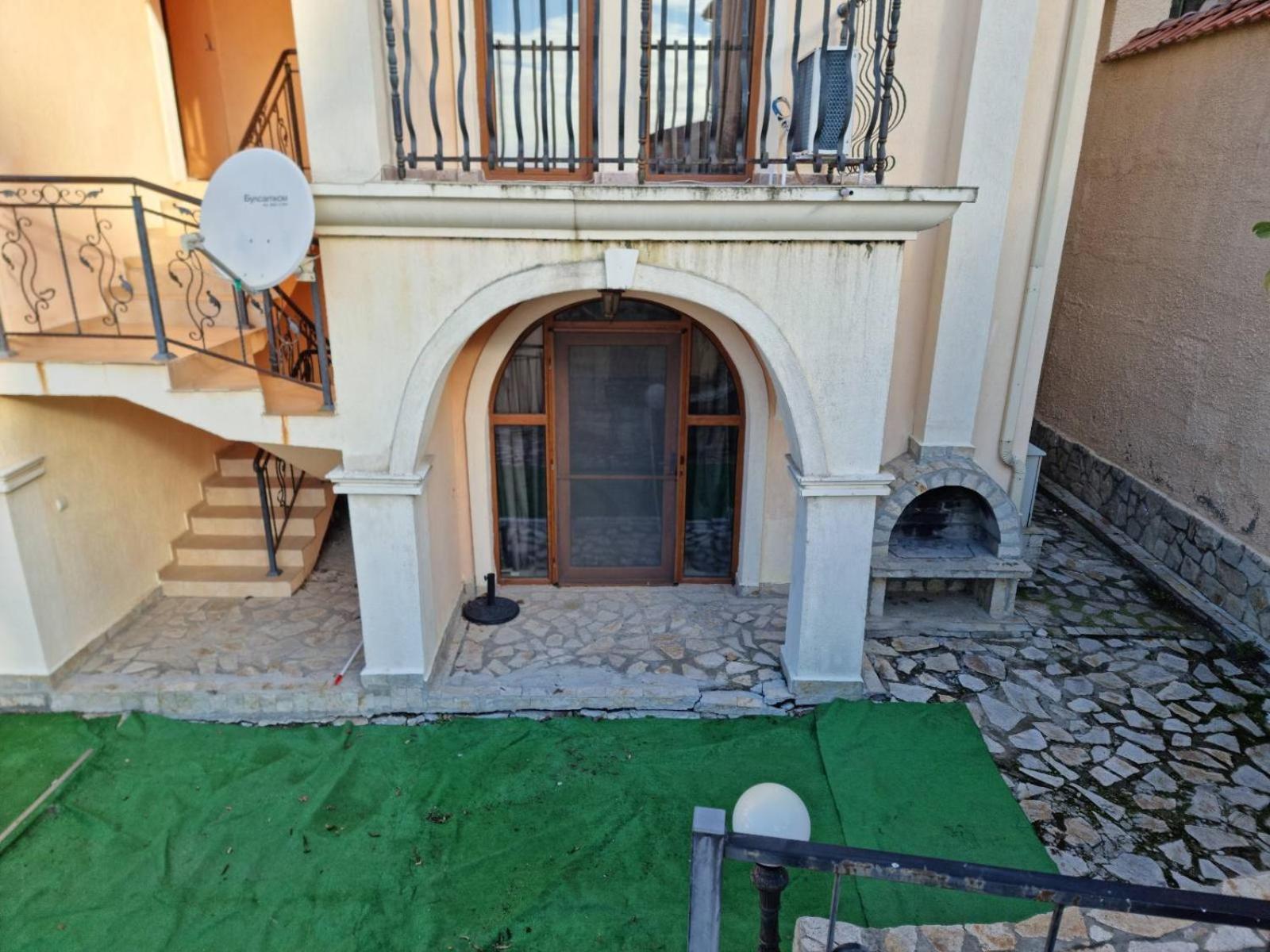 Photo 14