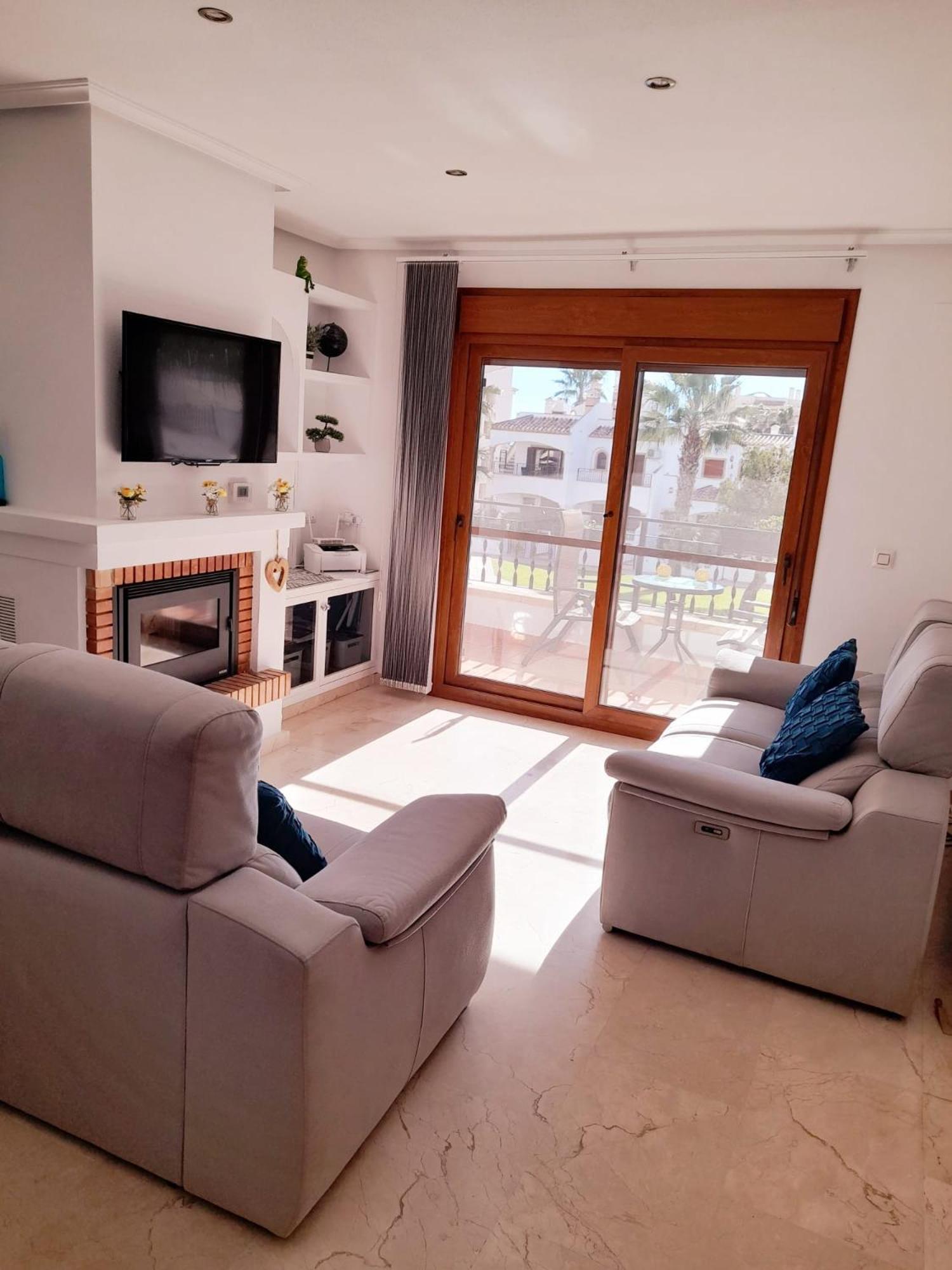 Pool View Apartment at Jumilla III