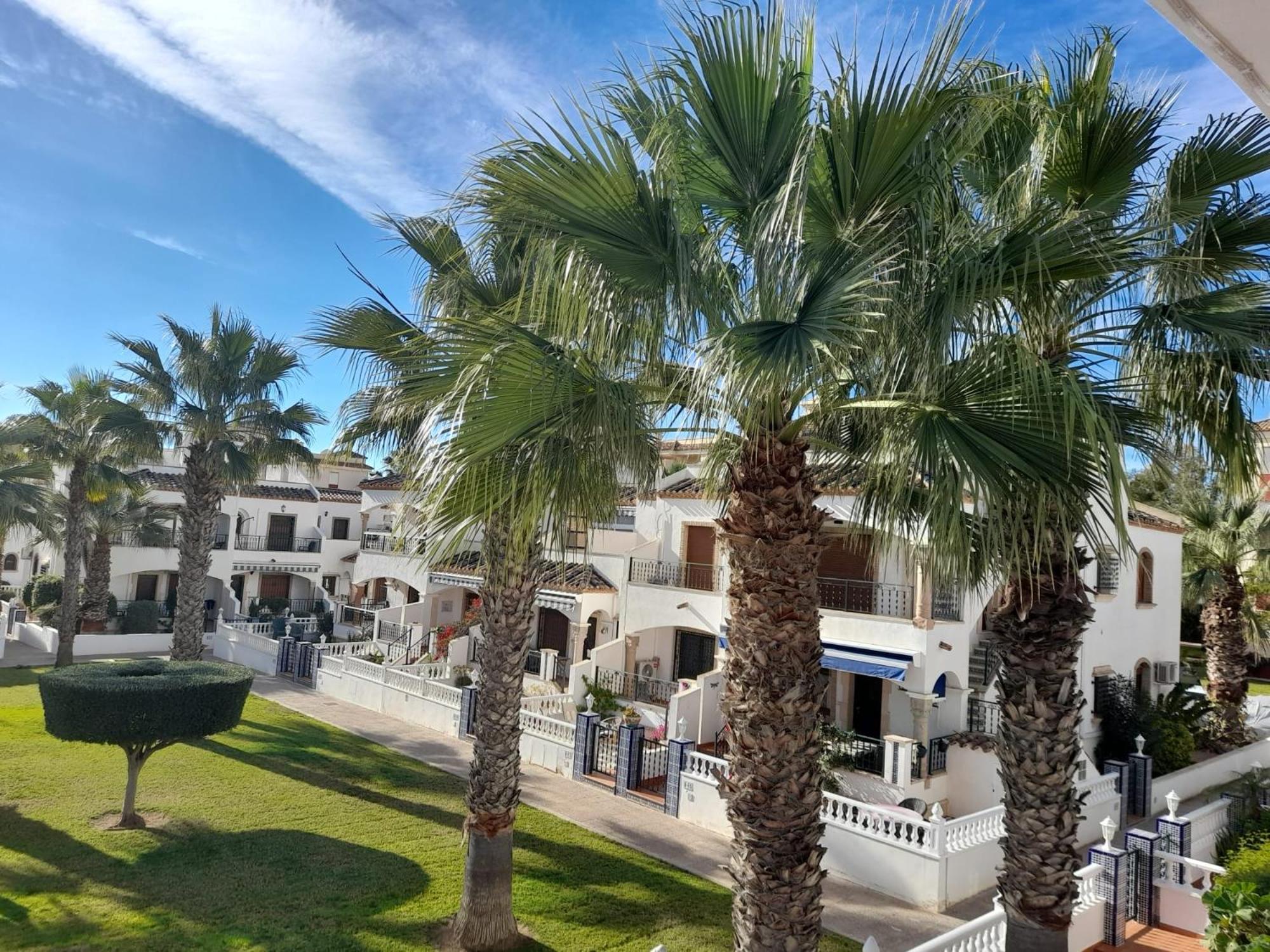 Pool View Apartment at Jumilla III