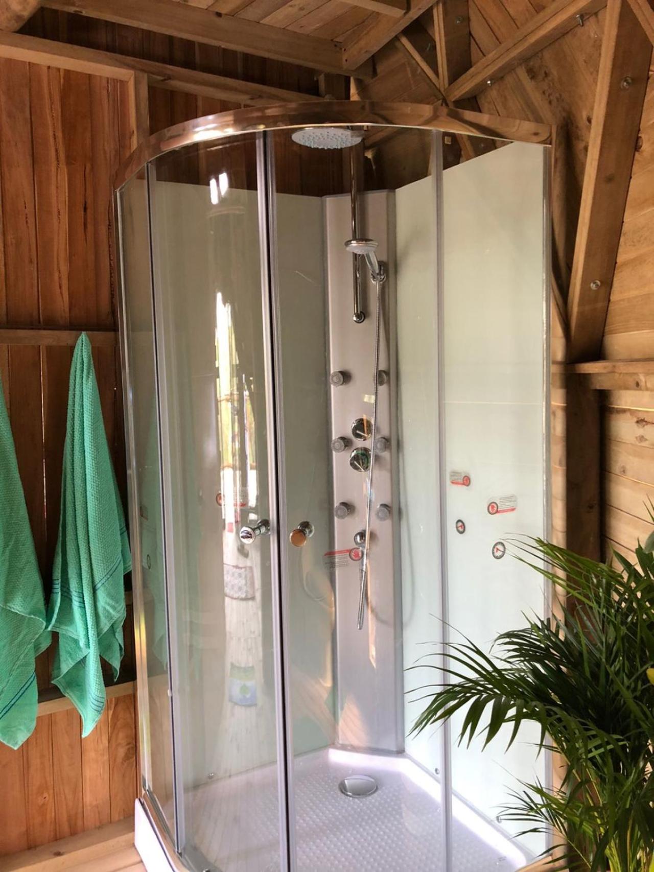 Unique Glamping / Domo Betsaida