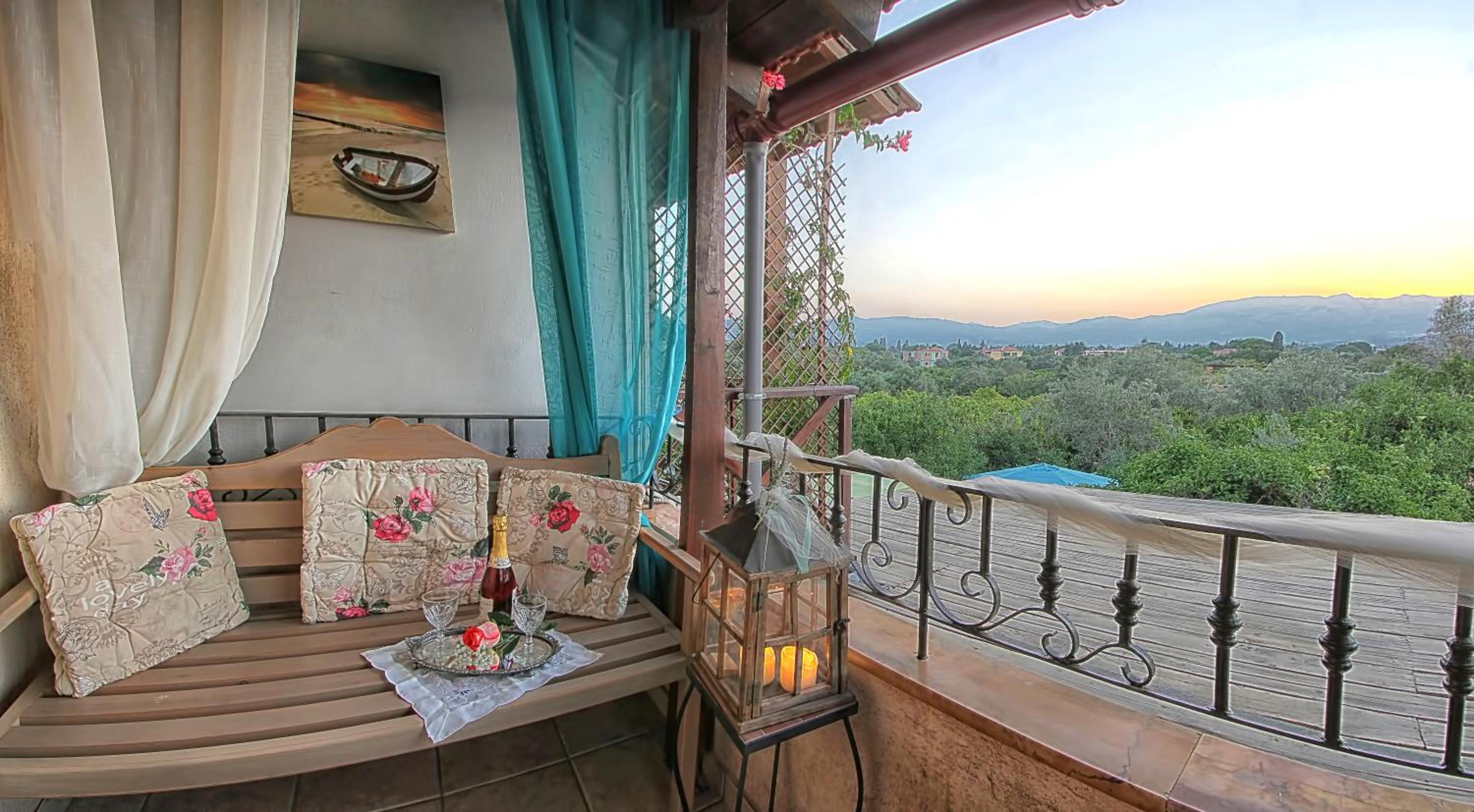 Venetis Luxury Apartments