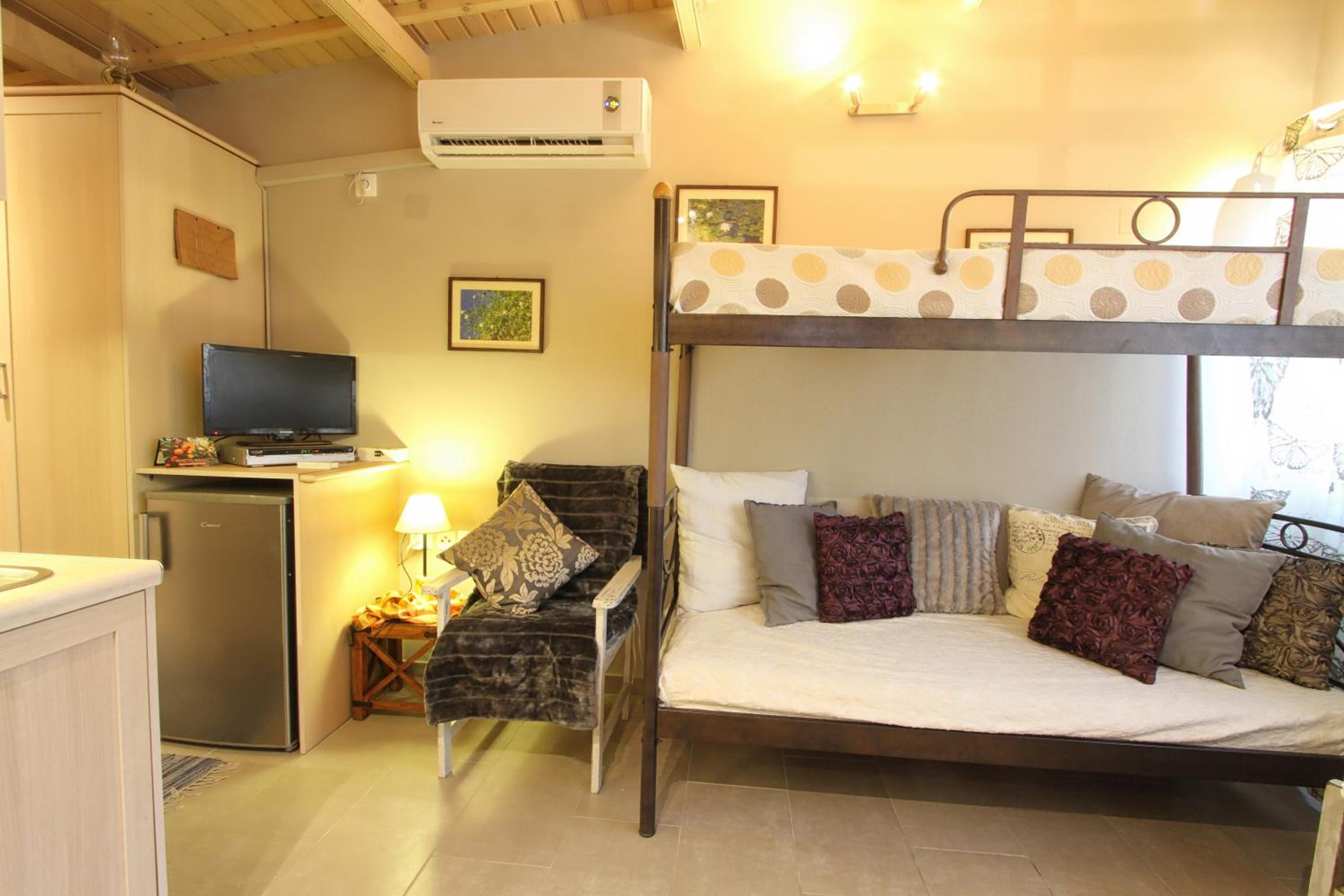 Venetis Luxury Apartments