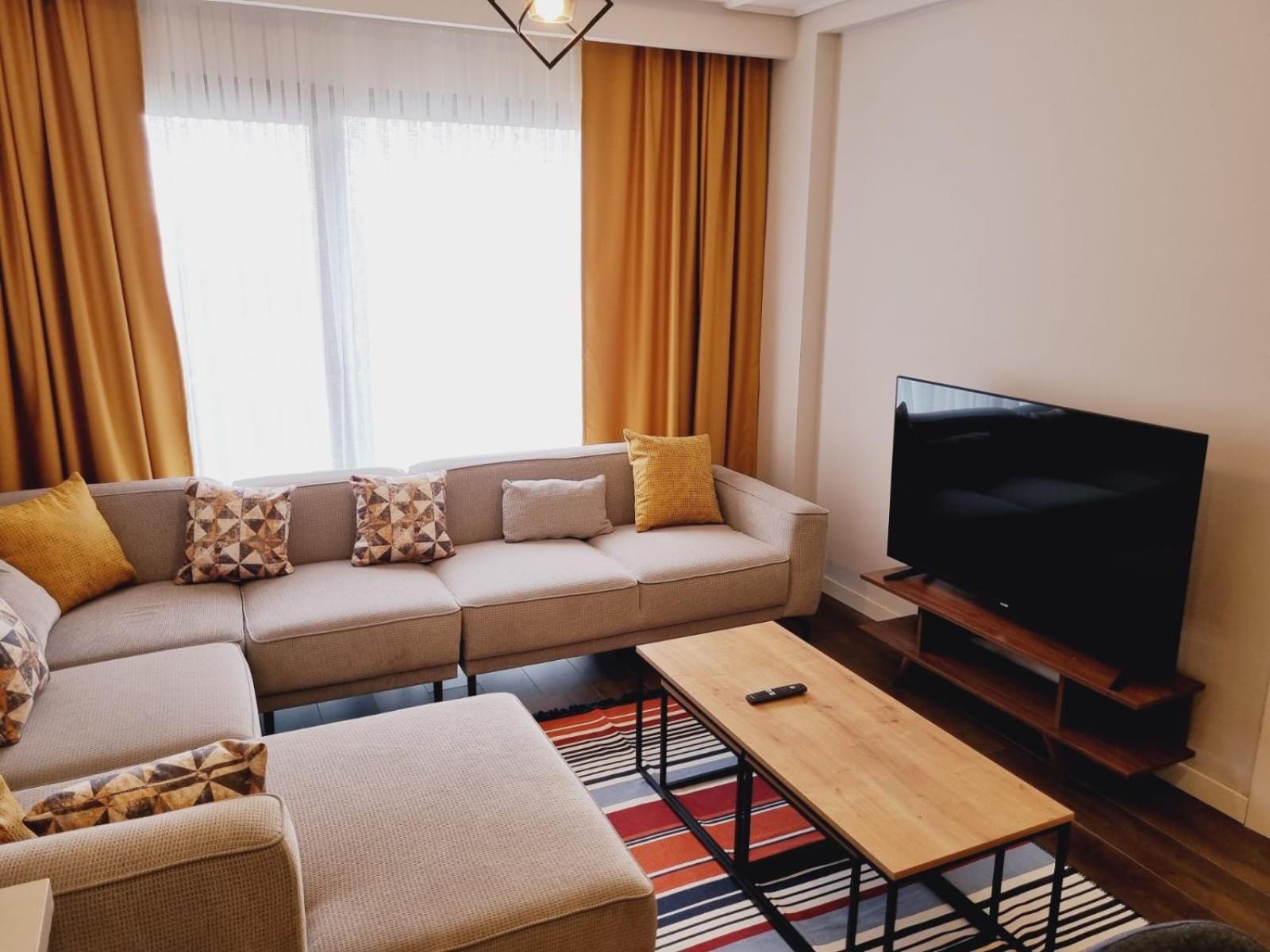 Otto Residences 215