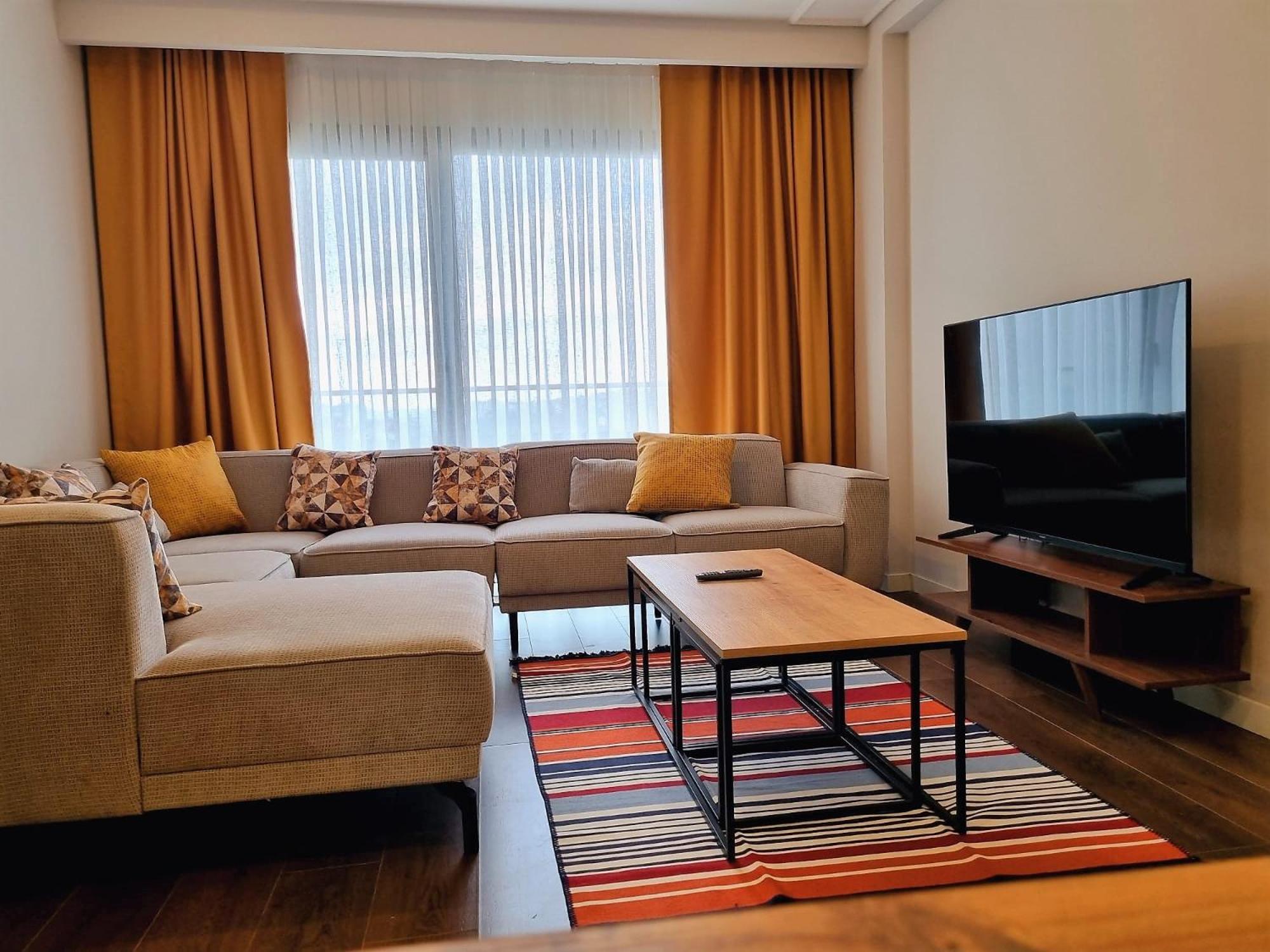Otto Residences 215