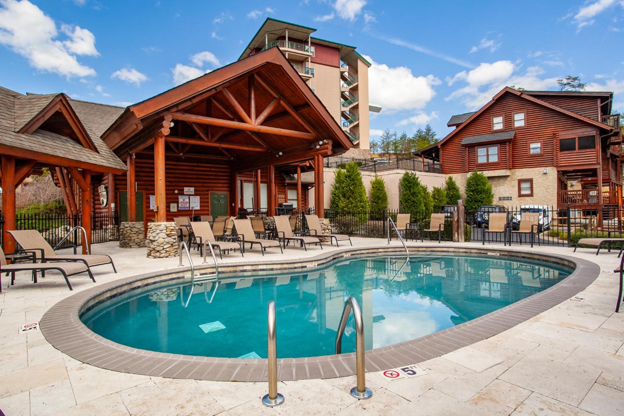 The Bear Paw Palace Mtn View and Community Pools view 4