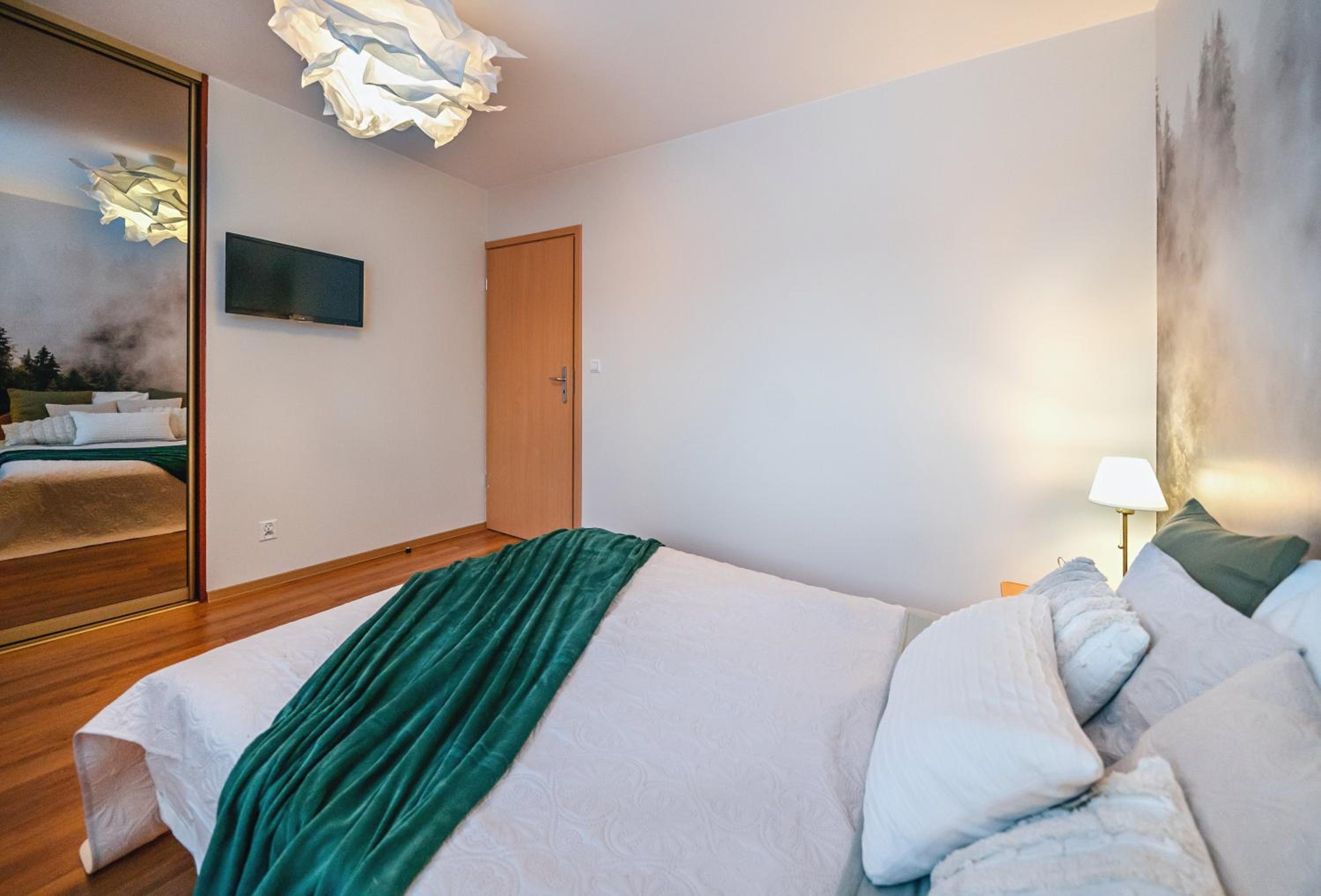 VivaApart Rodzinne apartamenty z basenem i widokiem na Giewont